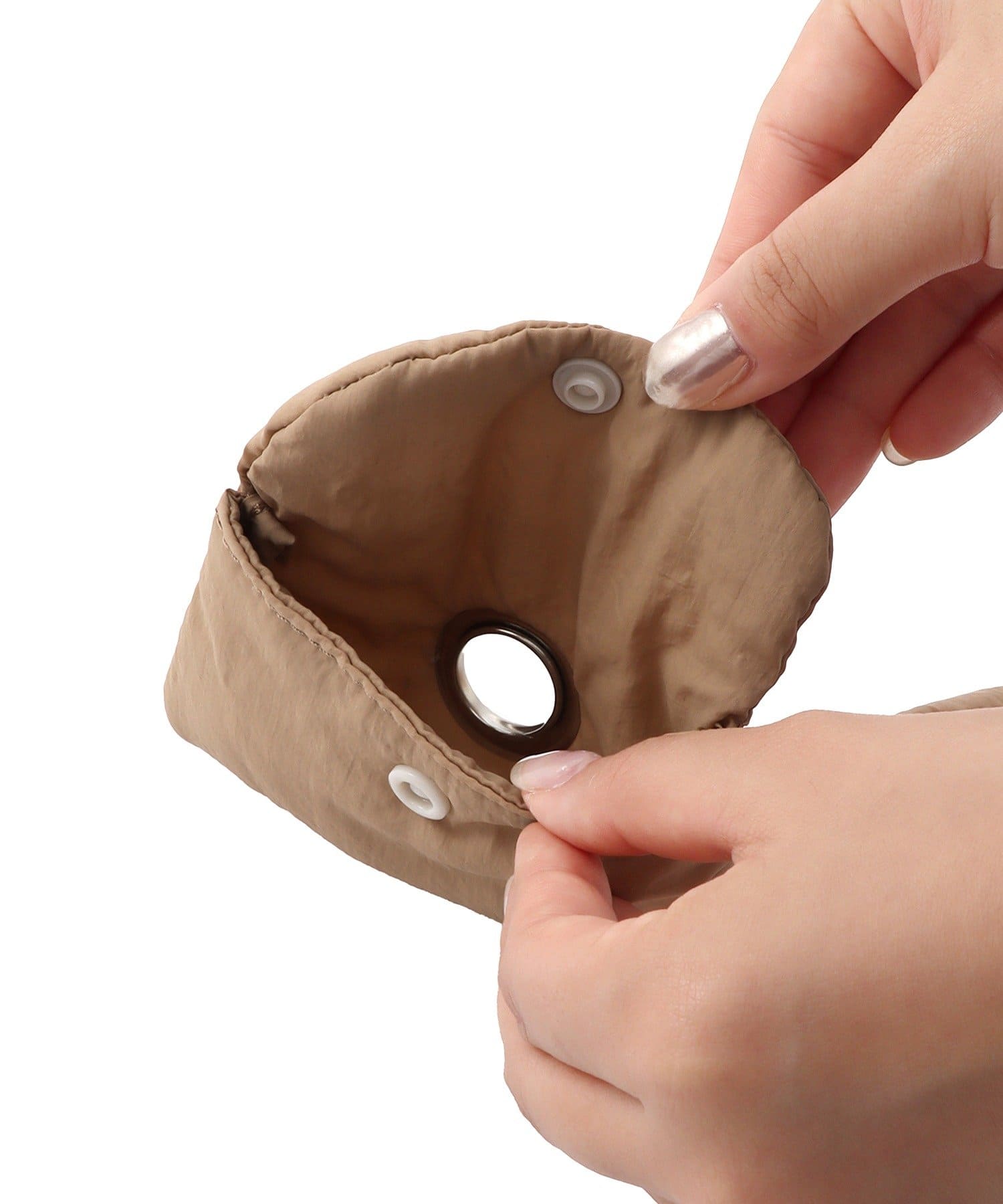 3COINS(スリーコインズ) マナーロールポーチ