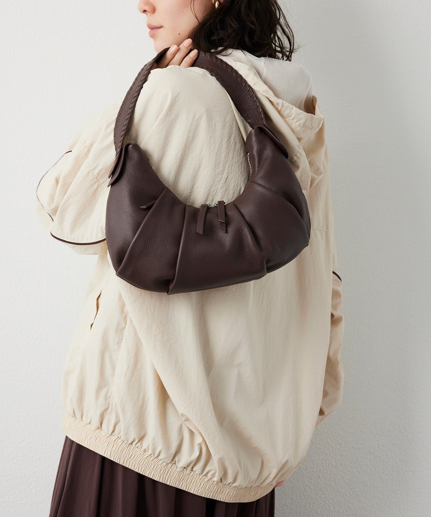 Whim Gazette(ウィム ガゼット) 【Hoaw.】ホーボーバッグ