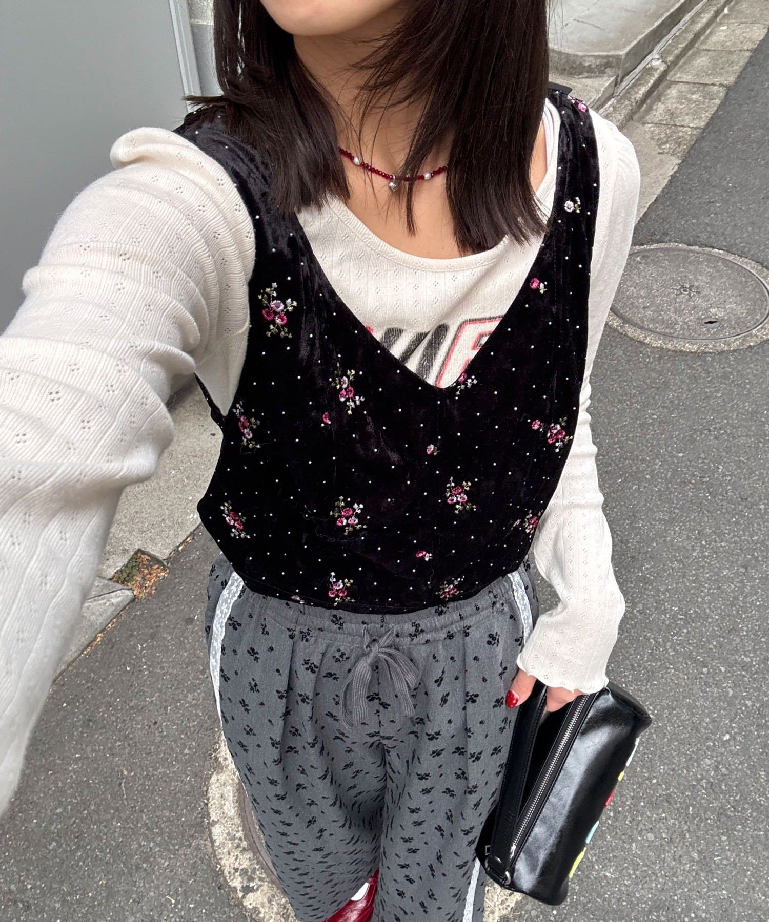 CIAOPANIC(チャオパニック) ラインストーンフラワー刺繡ビスチェ