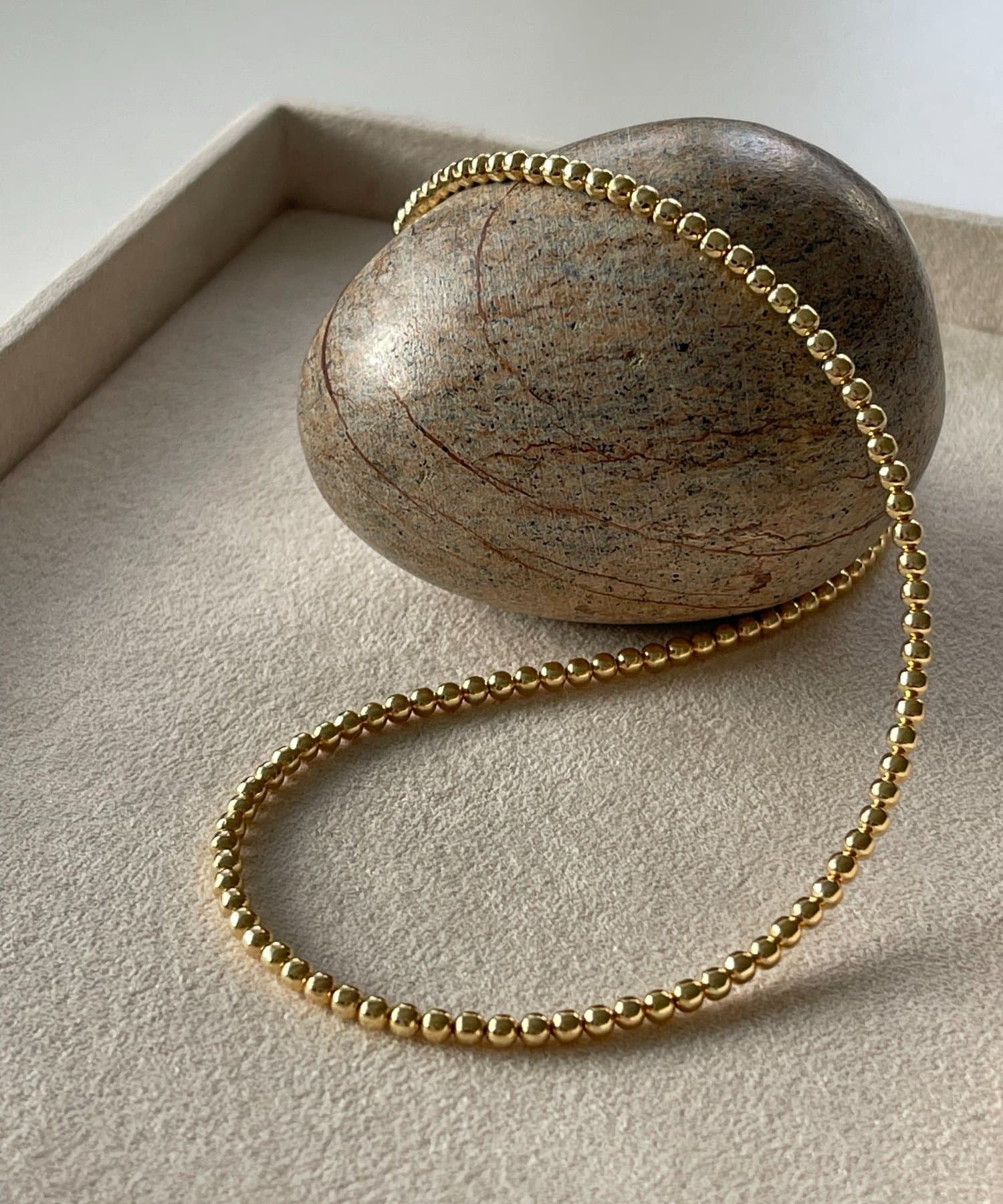 ear PAPILLONNER(イア パピヨネ) 《スターリングシルバー/ゴールドメッキ使用》ナバホパール3×40ネックレス