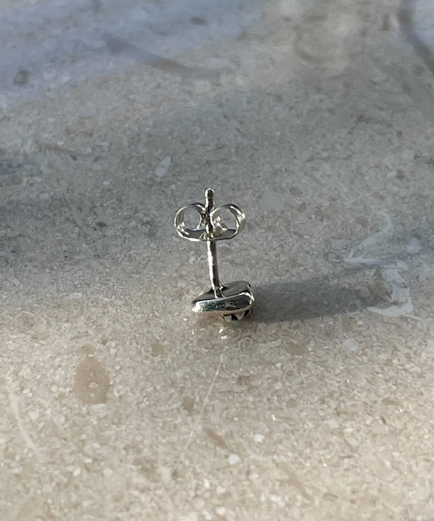 ear PAPILLONNER(イア パピヨネ) 《スターリングシルバー使用》プチハートピアス