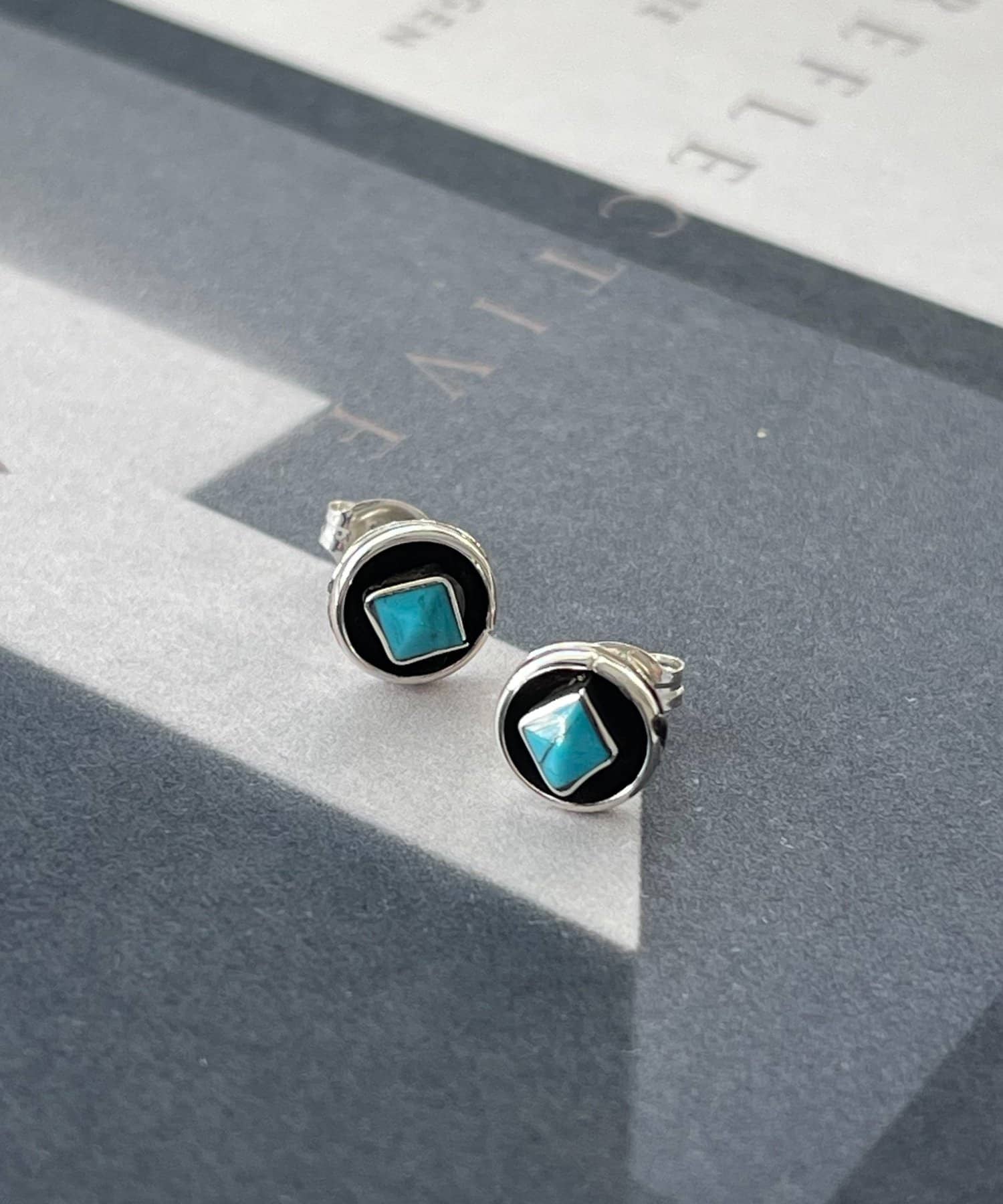 ear PAPILLONNER(イア パピヨネ) 《スターリングシルバー使用》プチサークルピアス