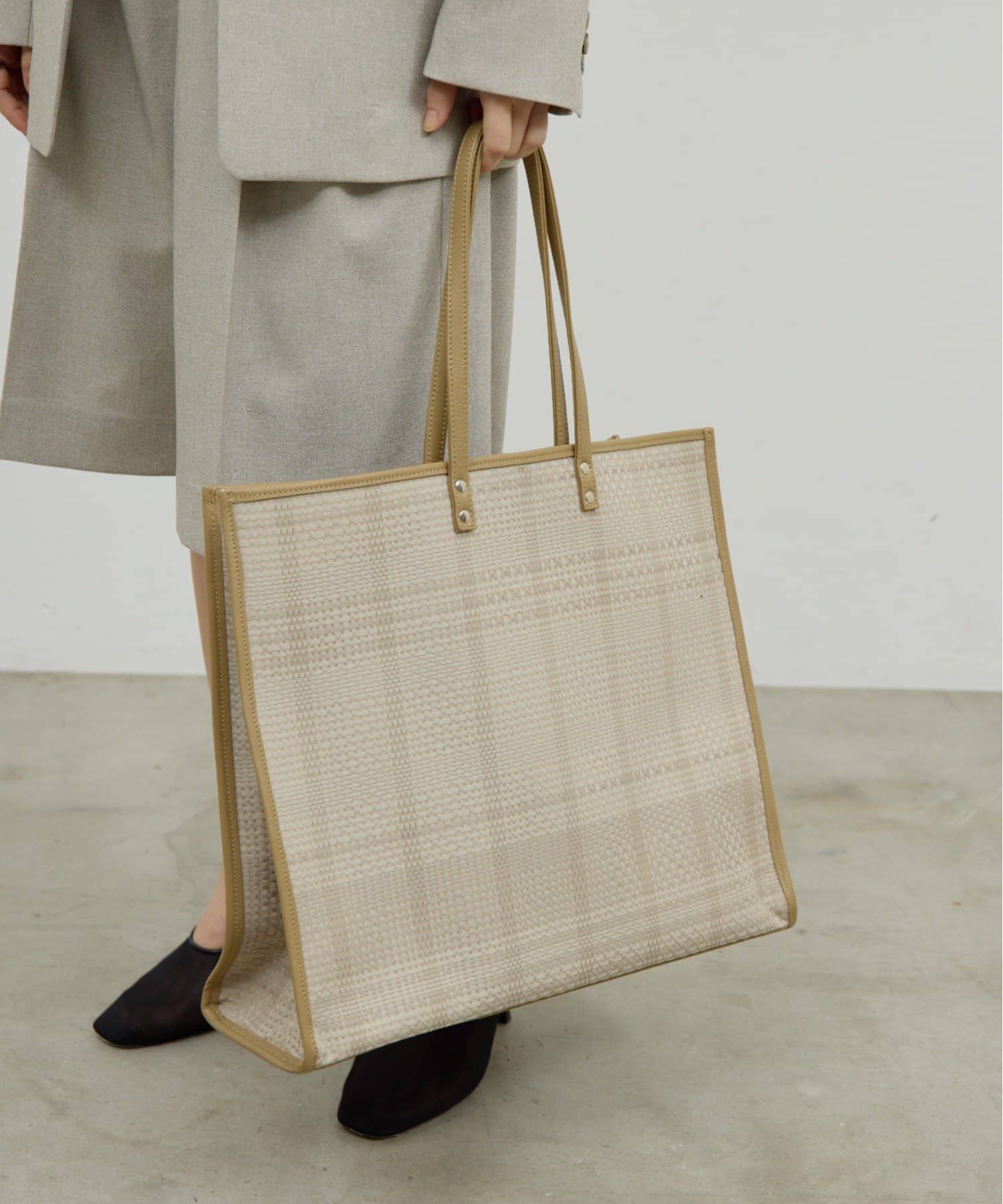 GALLARDAGALANTE(ガリャルダガランテ) 【2.718】トリミングトート L