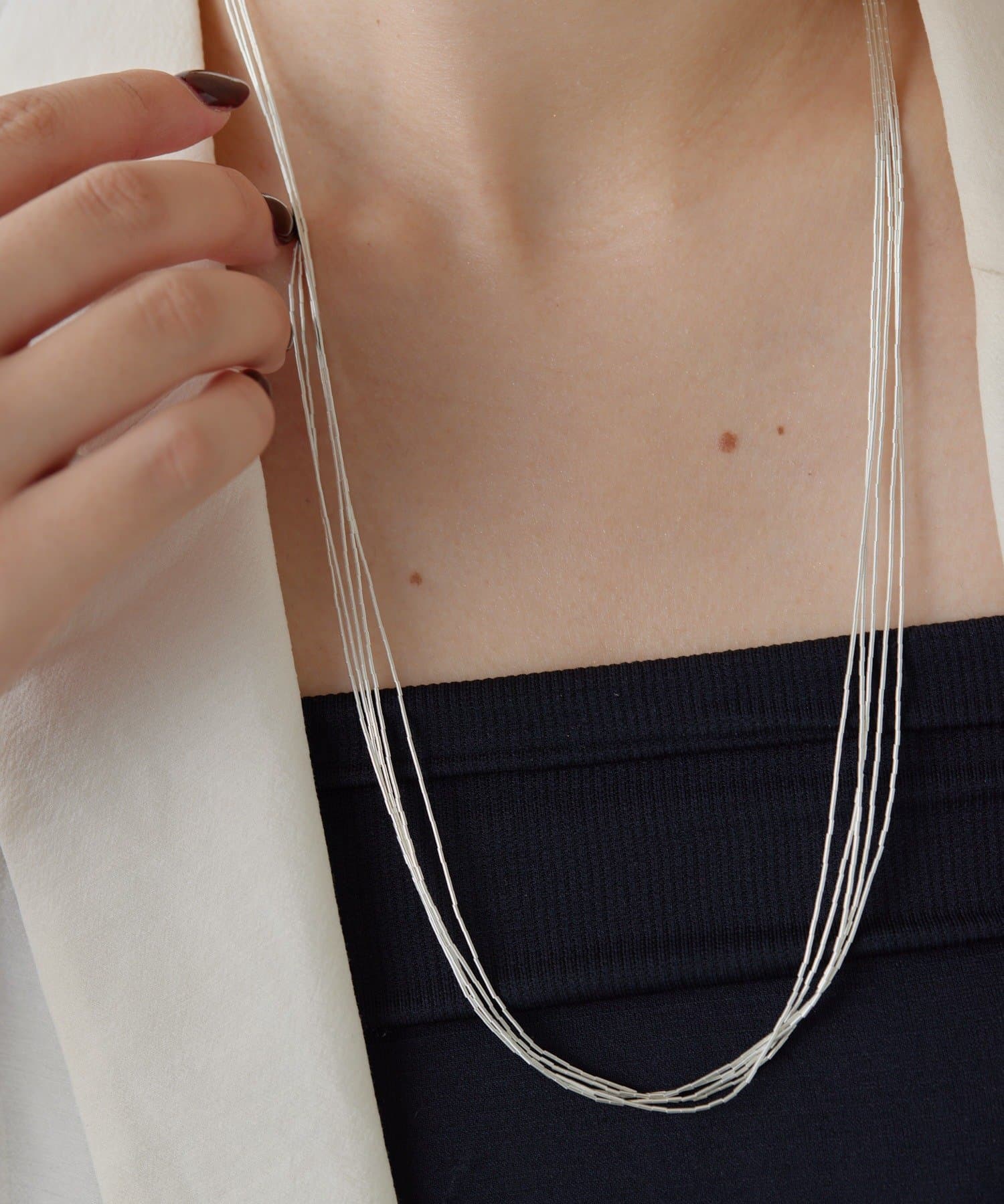 ear PAPILLONNER(イア パピヨネ) 《スターリングシルバー使用》リキッドシルバー5×60ロングネックレス