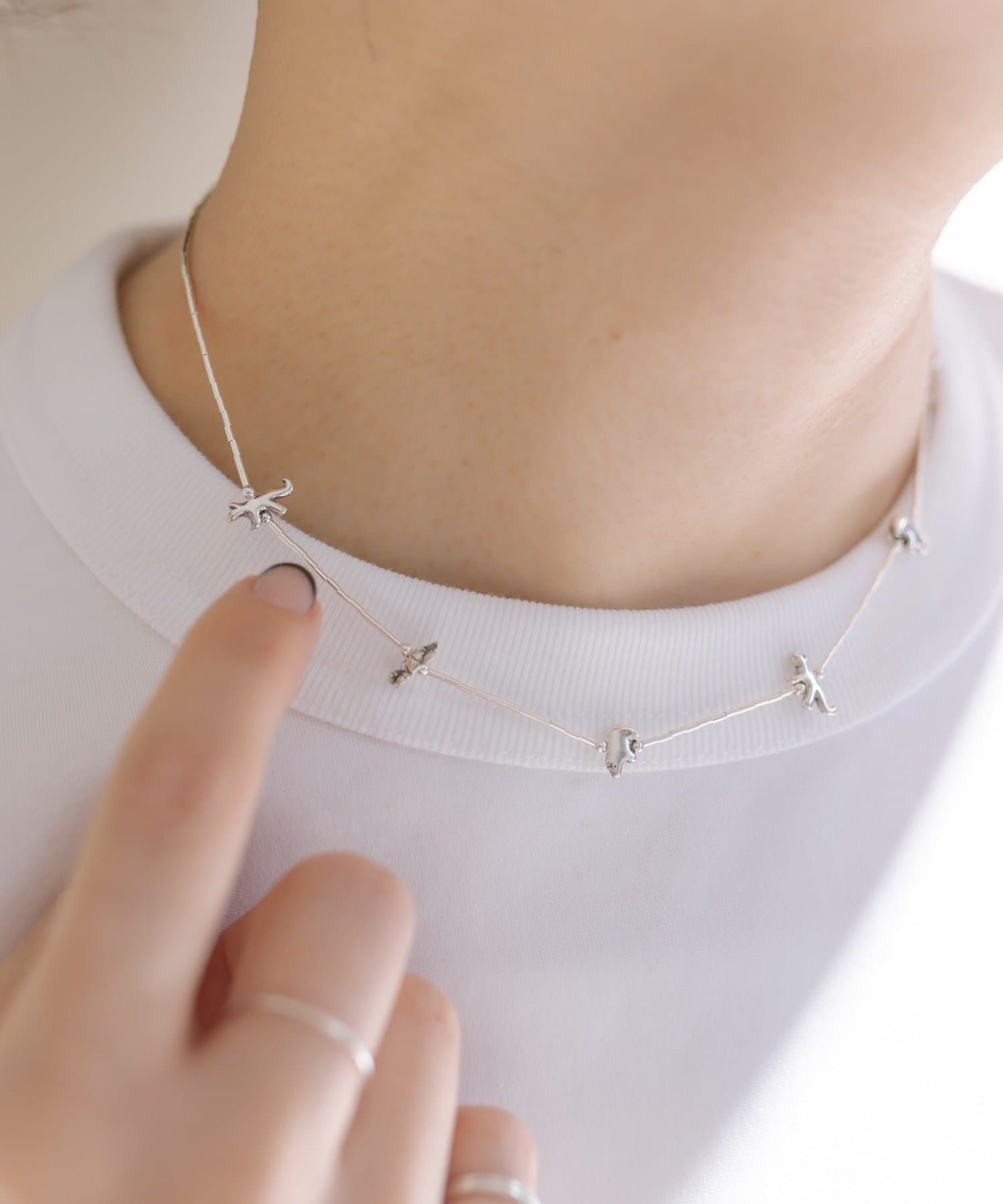 ear PAPILLONNER(イア パピヨネ) 《スターリングシルバー使用》フェティッシュショートネックレス