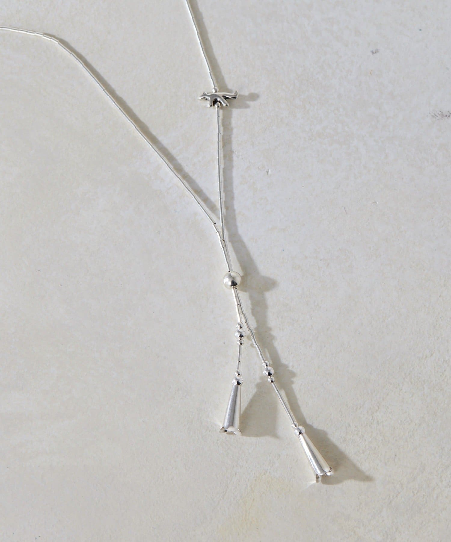 ear PAPILLONNER(イア パピヨネ) 《スターリングシルバー使用》フェティッシュY字ネックレス