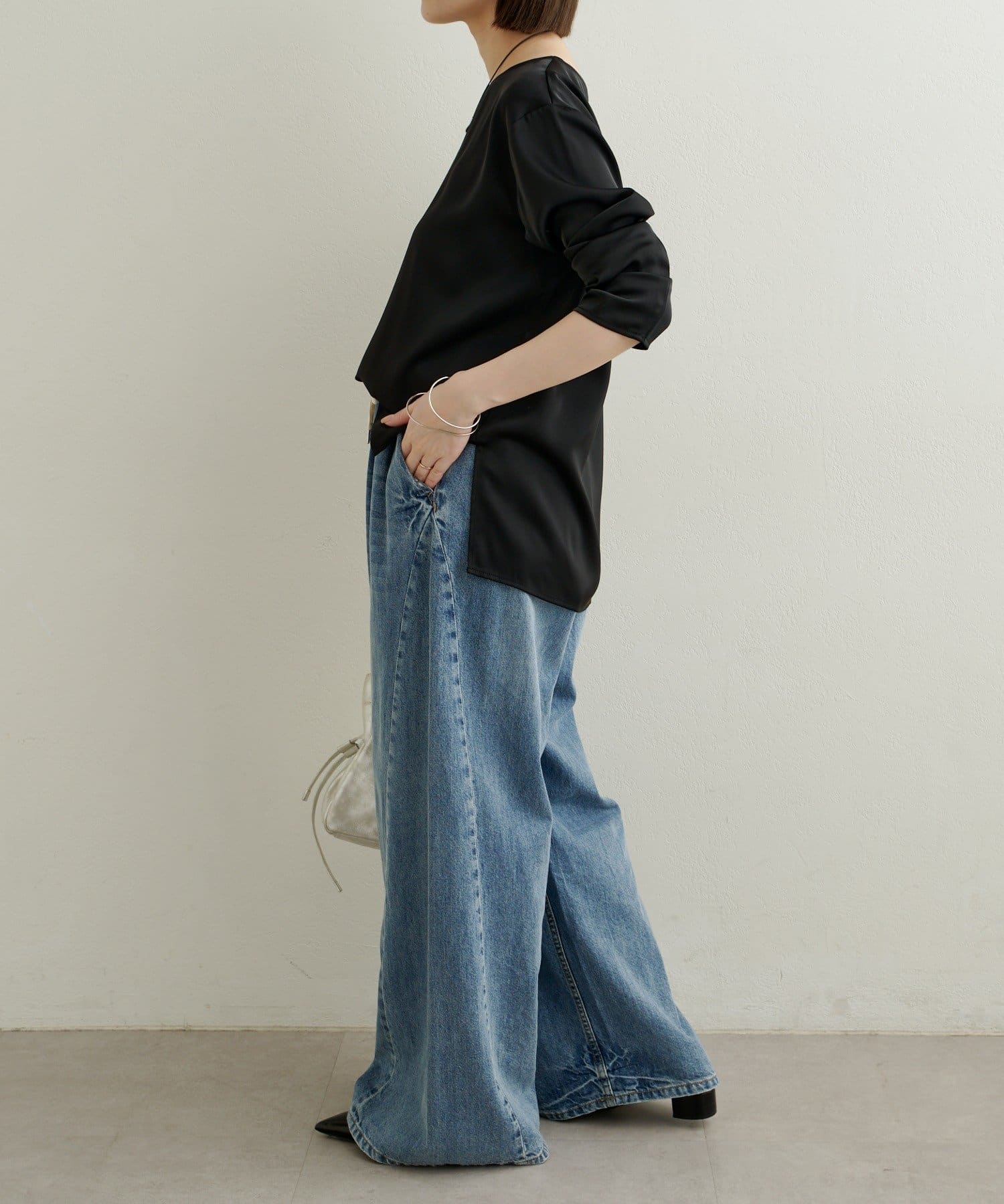 Omekashi(オメカシ) サテンTブラウス