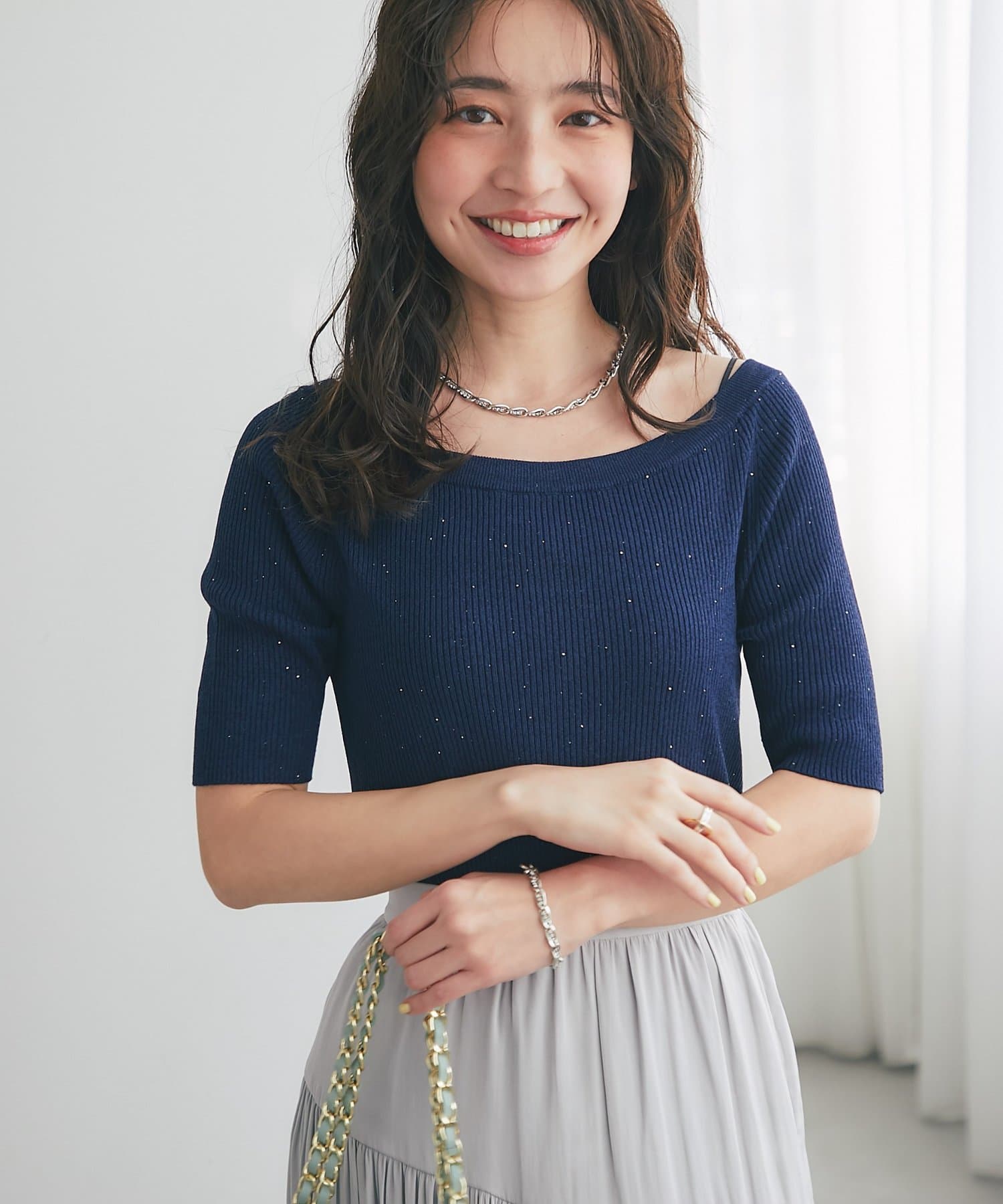 La boutique BonBon(ラブティックボンボン) 【復刻・新色イエロー登場】スパンコールリブオフショル5分袖ニット