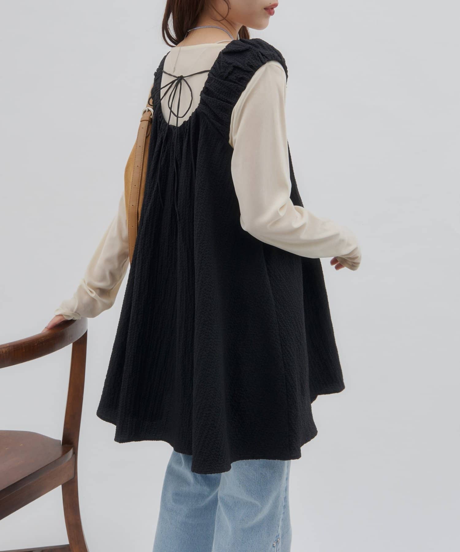 DISCOAT(ディスコート) 【umm.】肩ギャザーリボンチュニック