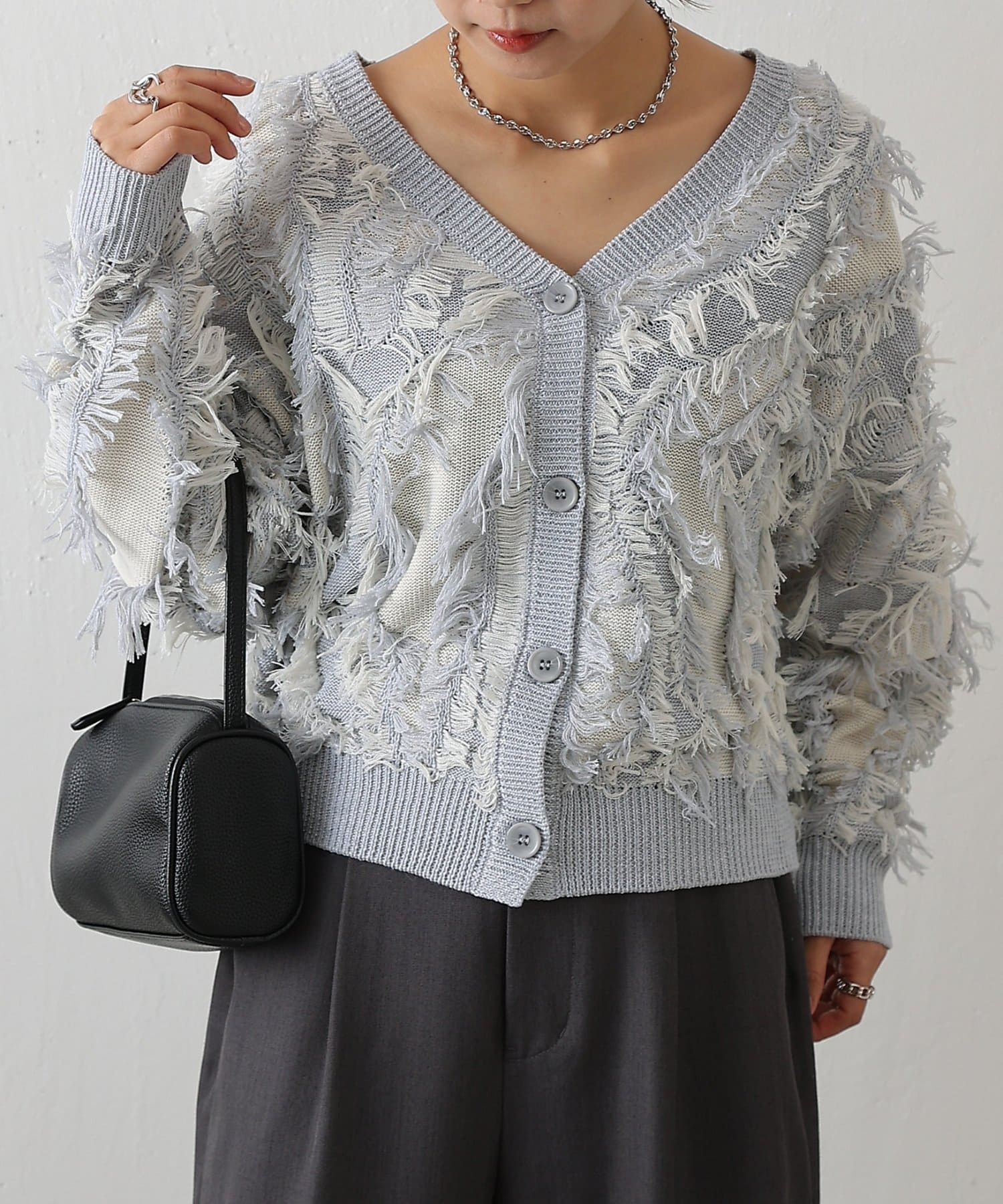 COLONY 2139(コロニー トゥーワンスリーナイン) ウェーブフリンジカーディガン