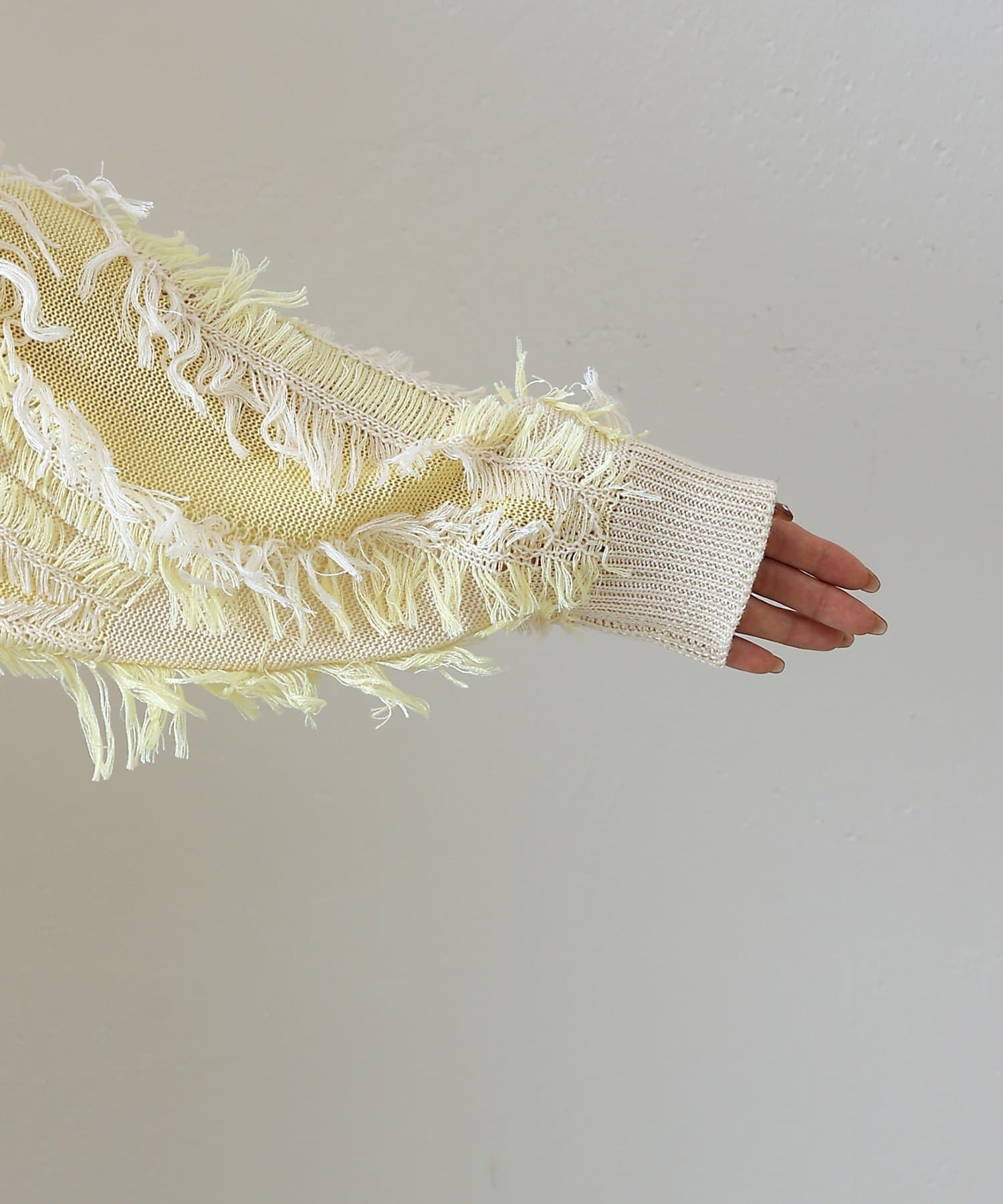 COLONY 2139(コロニー トゥーワンスリーナイン) ウェーブフリンジカーディガン