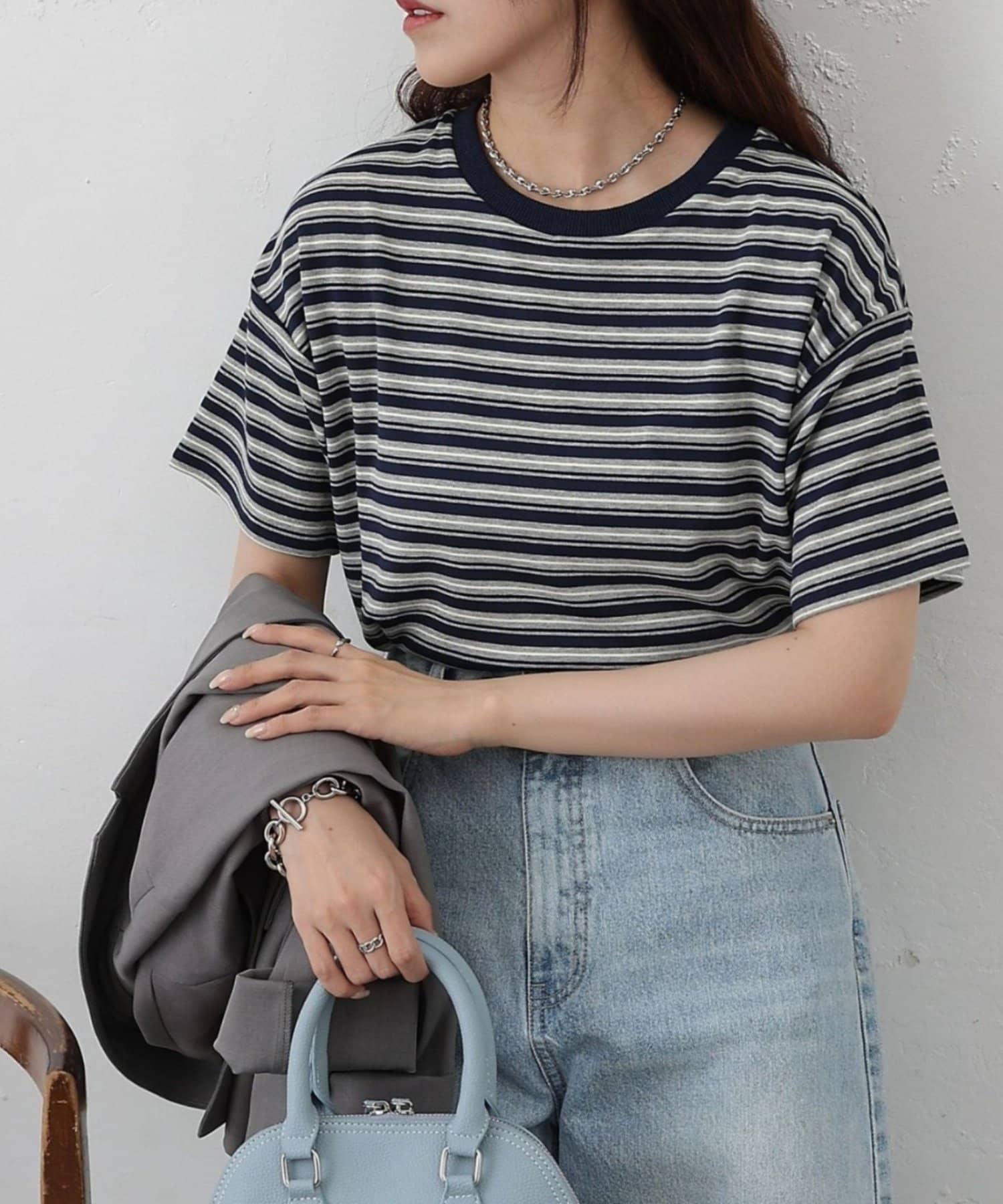 COLONY 2139(コロニー トゥーワンスリーナイン) マルチボーダークロップドTシャツ