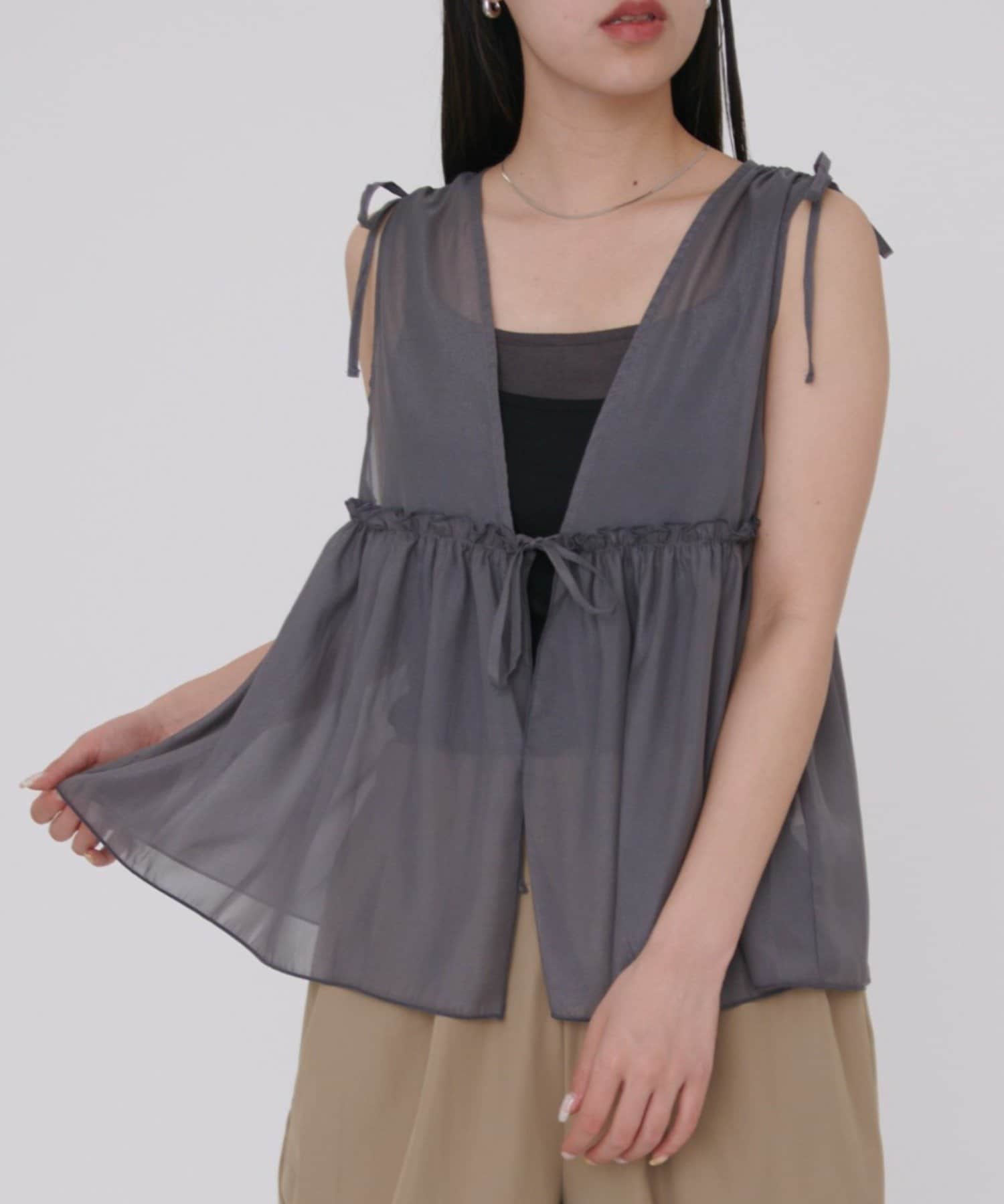 COLONY 2139(コロニー トゥーワンスリーナイン) シアーギャザーリボンベスト