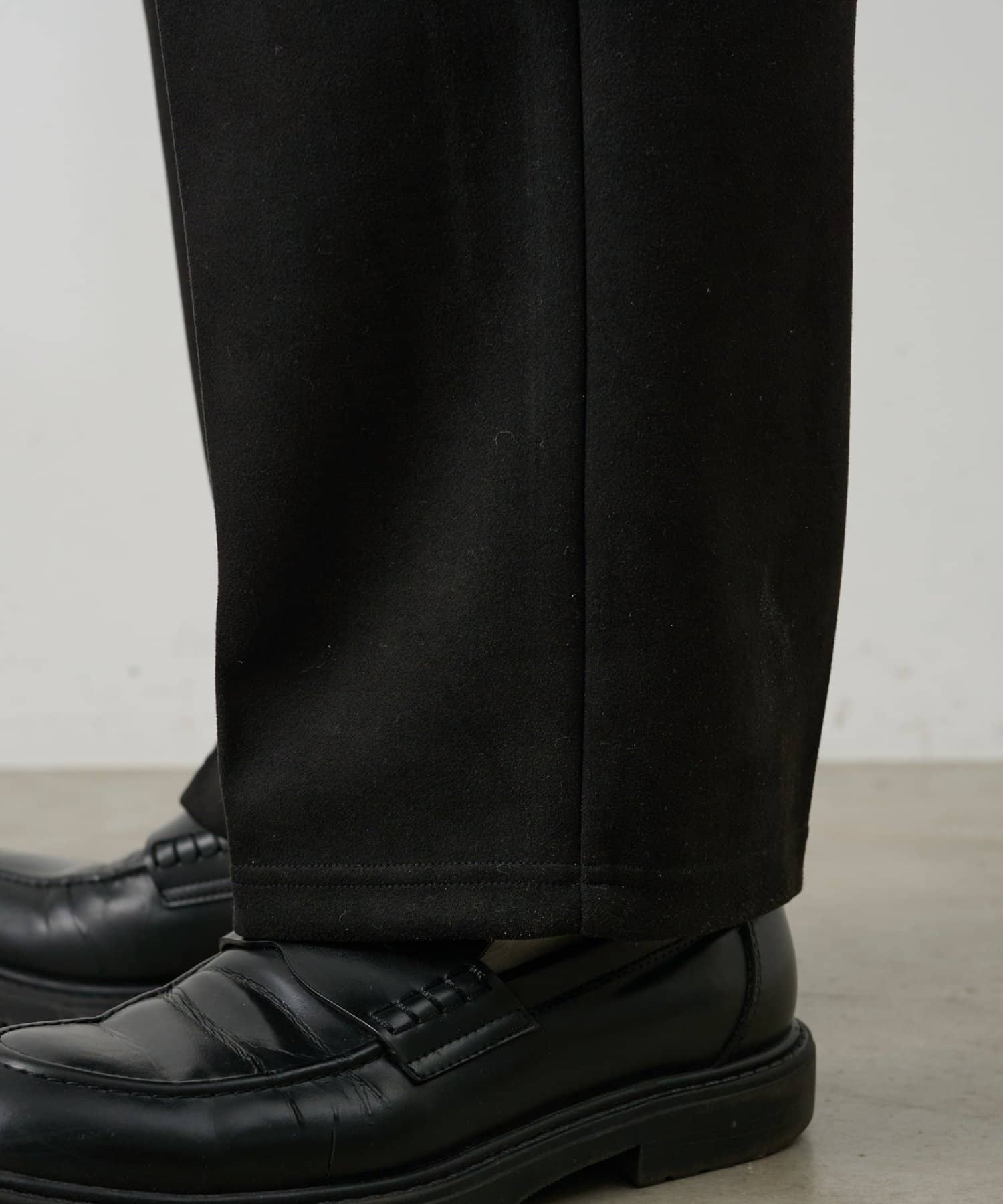 COLONY 2139(コロニー トゥーワンスリーナイン) 【セットアップ対応】シンセティックスエードスラックス