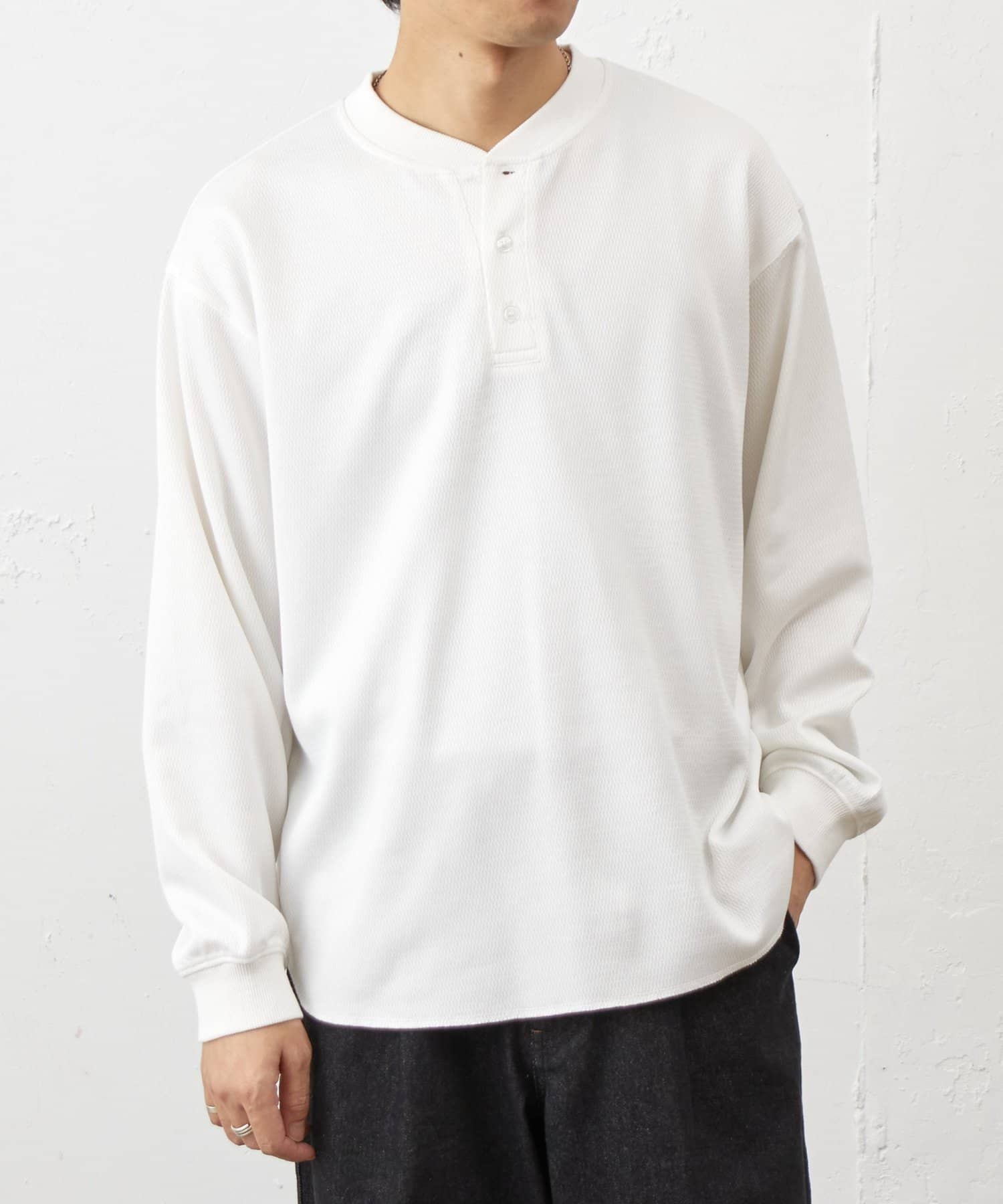 COLONY 2139(コロニー トゥーワンスリーナイン) ハニカムヘンリーネックプルオーバー