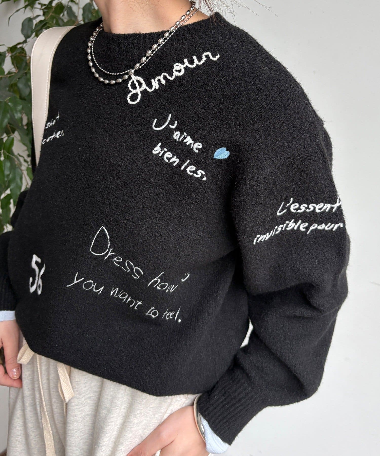 DOUDOU(ドゥドゥ) 【WEB限定】レタリング刺繍プルオーバー