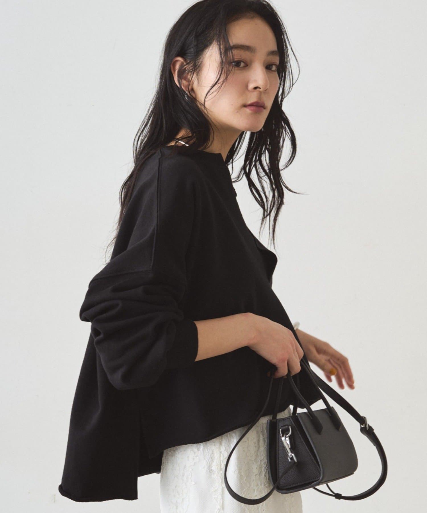 LOUNGEDRESS(ラウンジドレス) スキッパーショートスウェット