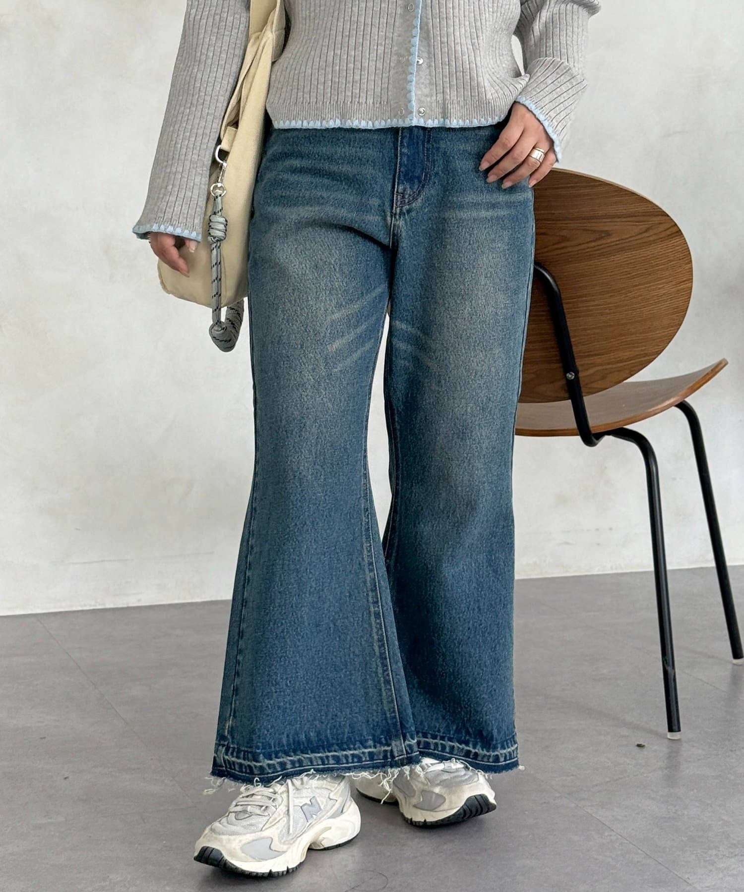 CPCM(シーピーシーエム) ワイドフレアパンツ