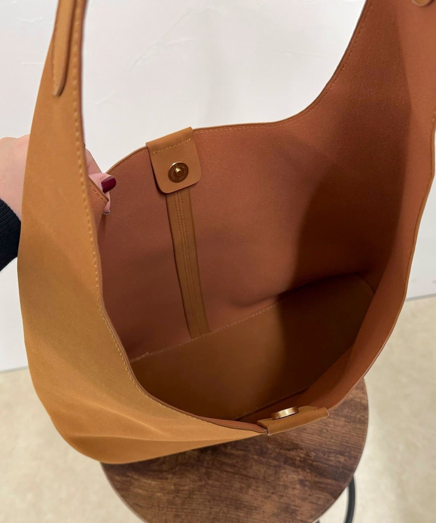 FREDY & GLOSTER(フレディ アンド グロスター) ポーチ付きラウンドワンショルバッグ