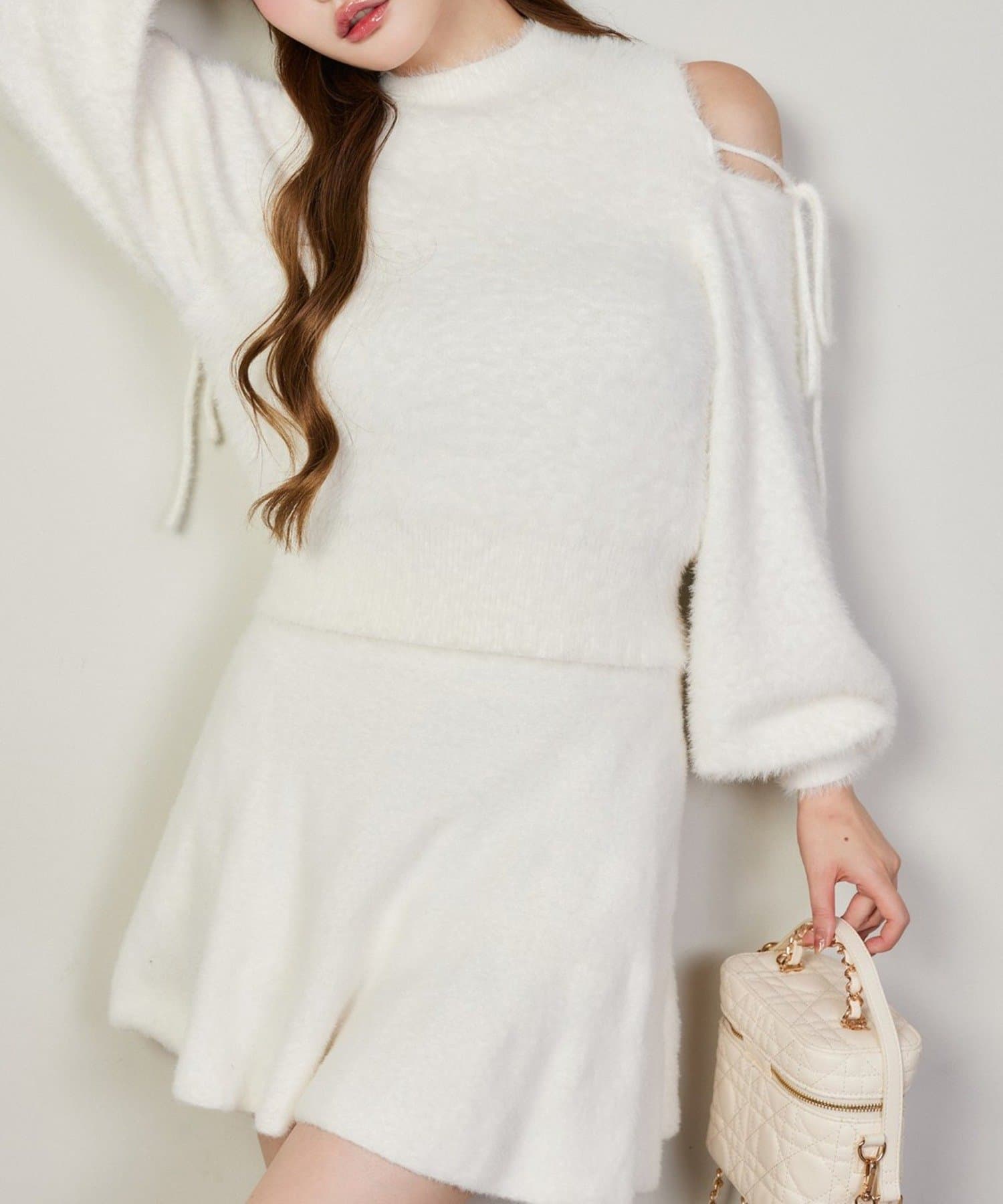 NICE CLAUP / OLIVE des OLIVE OUTLET(ナイスクラップ  / オリーブ デ オリーブ アウトレット) 【one after another】2way肩あきシャギーニット