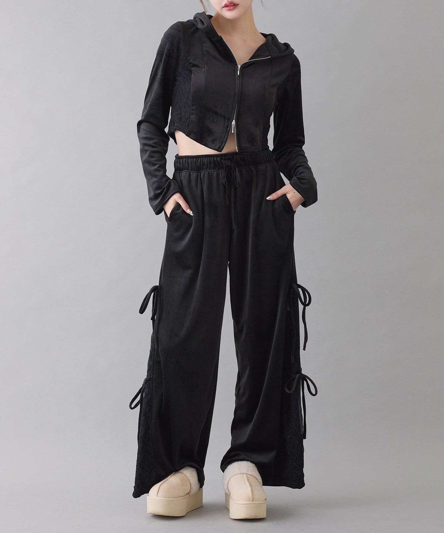 NICE CLAUP / OLIVE des OLIVE OUTLET(ナイスクラップ  / オリーブ デ オリーブ アウトレット) 【one after another】ベロアパーカー