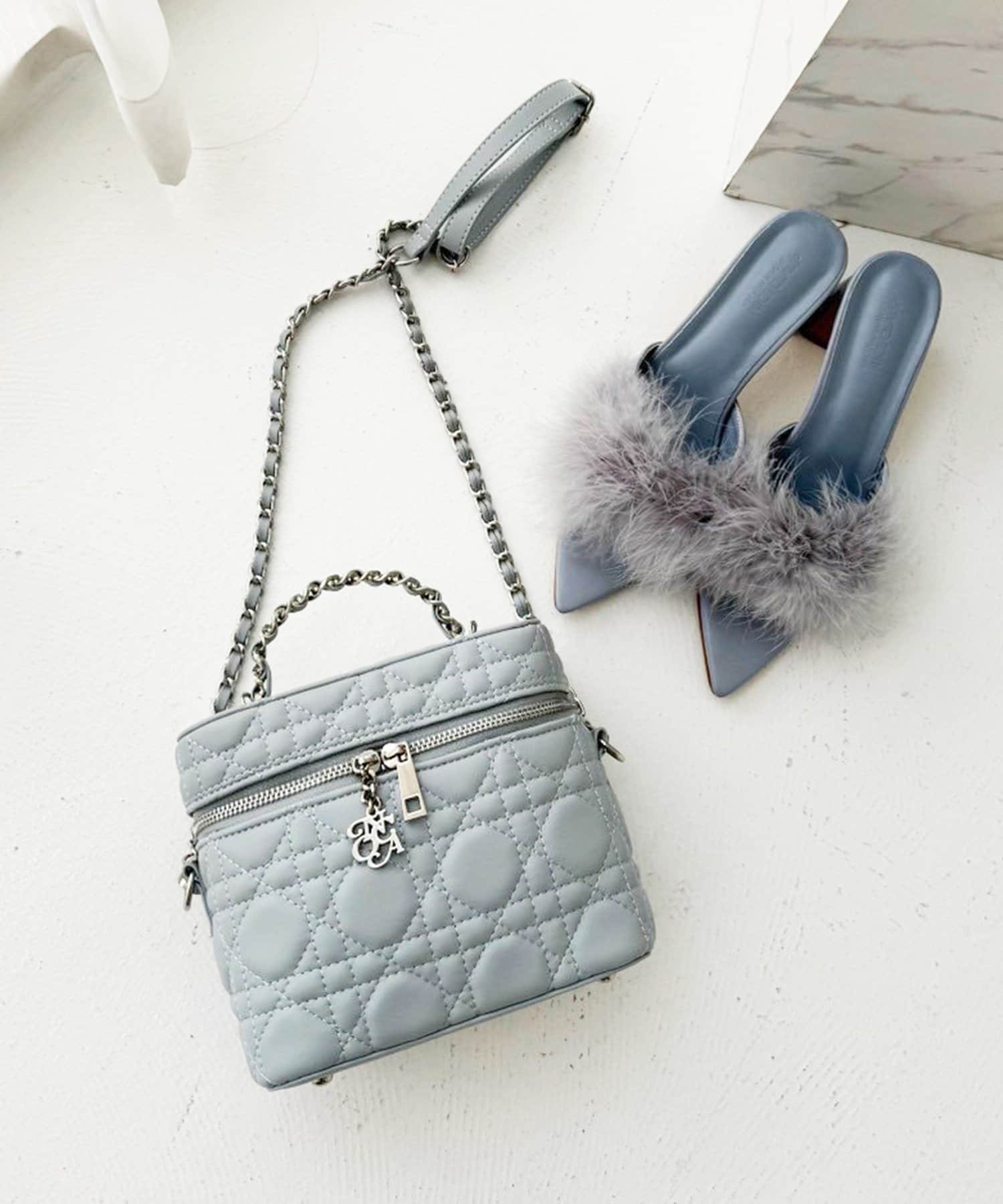 one after another NICE CLAUP(ワンアフターアナザー ナイスクラップ) チャーム付きキルティングバニテ