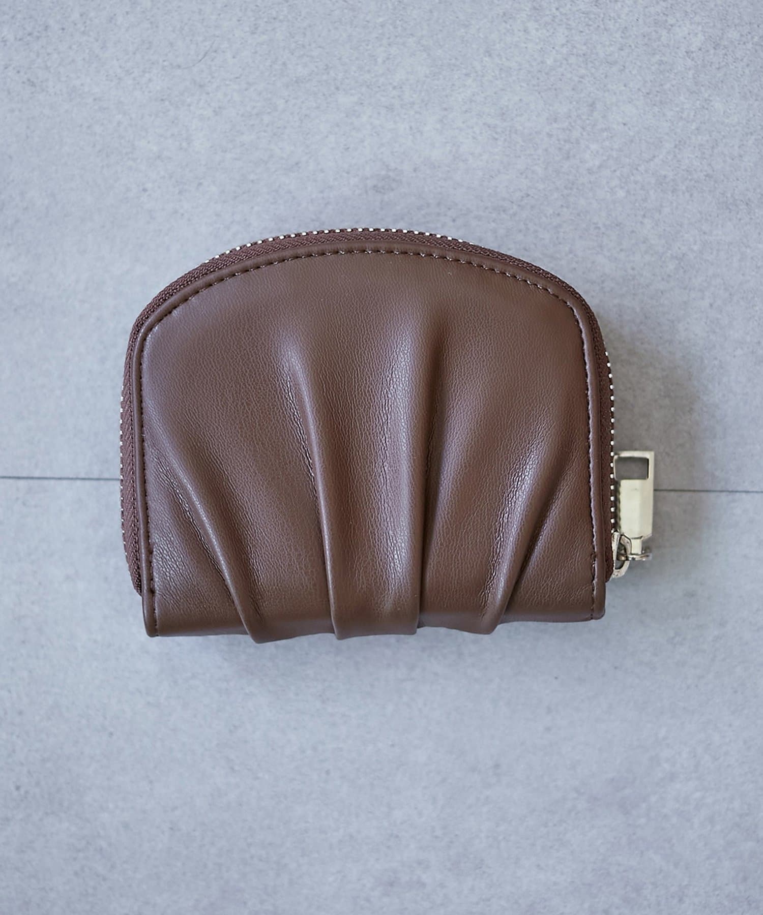 NICE CLAUP / OLIVE des OLIVE OUTLET(ナイスクラップ  / オリーブ デ オリーブ アウトレット) プチギフトにもおすすめ【WEB限定】タック見え財布