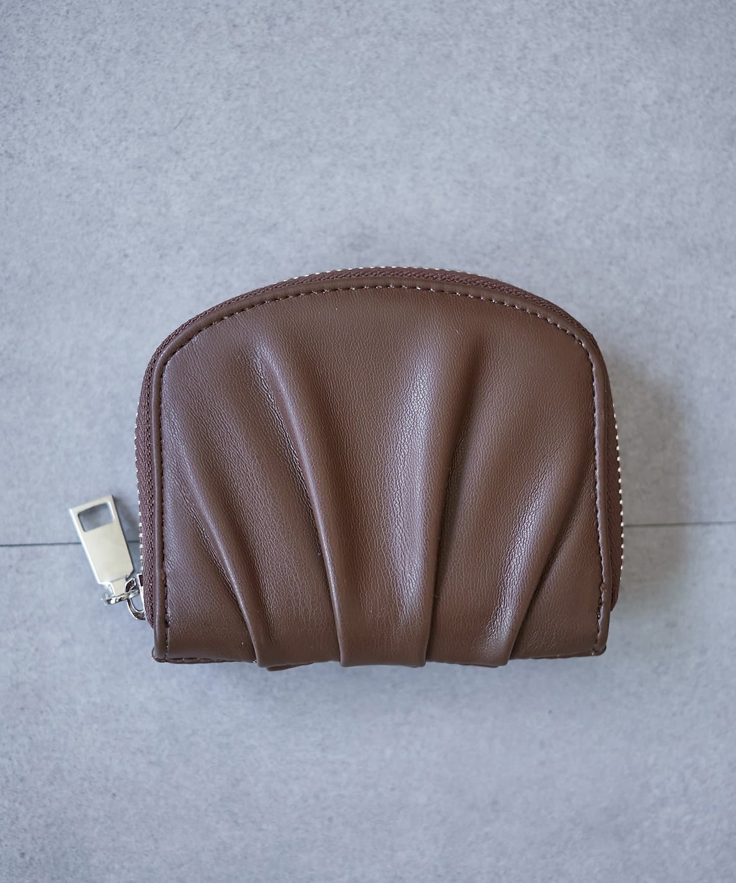 NICE CLAUP / OLIVE des OLIVE OUTLET(ナイスクラップ  / オリーブ デ オリーブ アウトレット) プチギフトにもおすすめ【WEB限定】タック見え財布