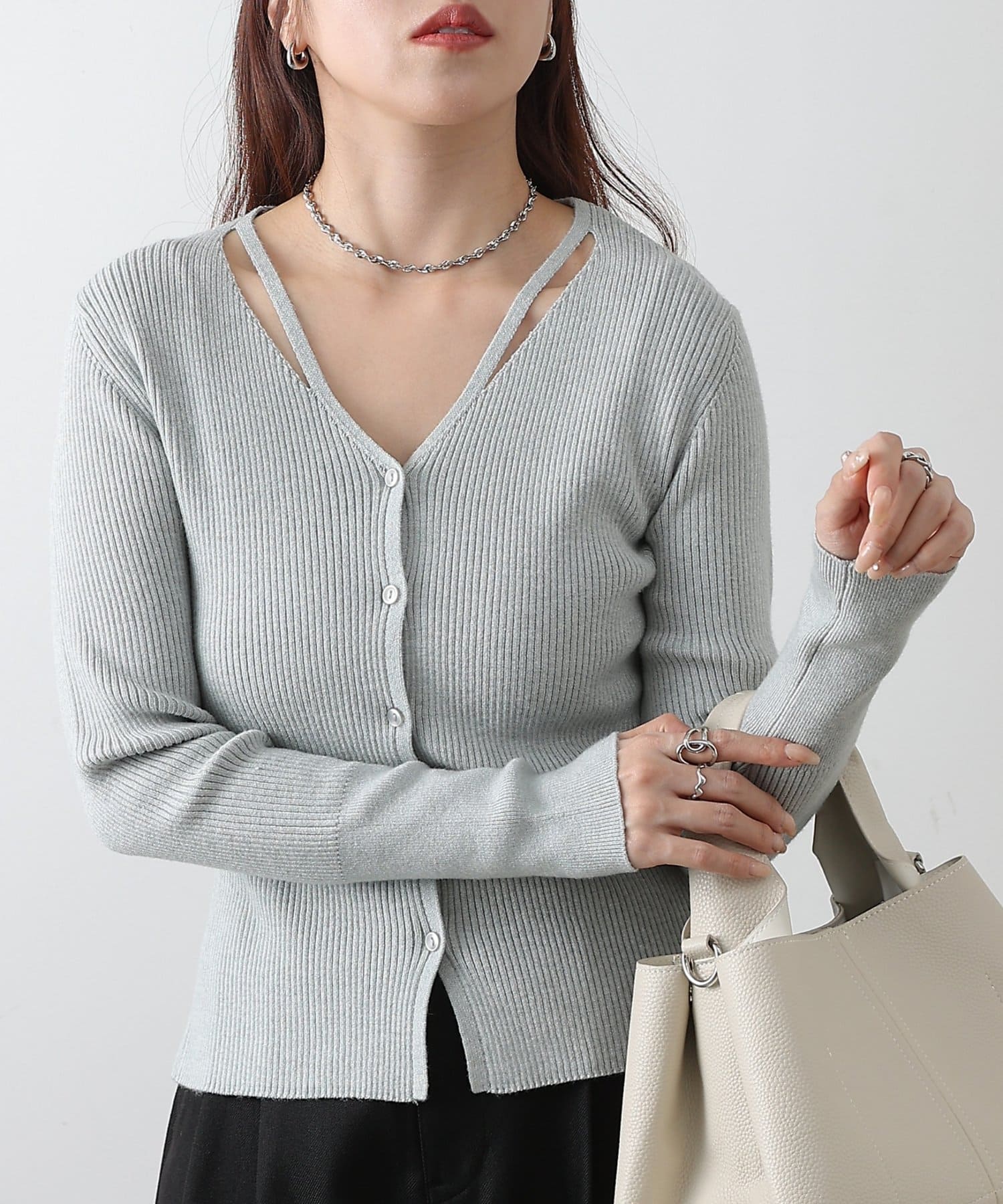 COLONY 2139(コロニー トゥーワンスリーナイン) スリットVネックニットカーディガン