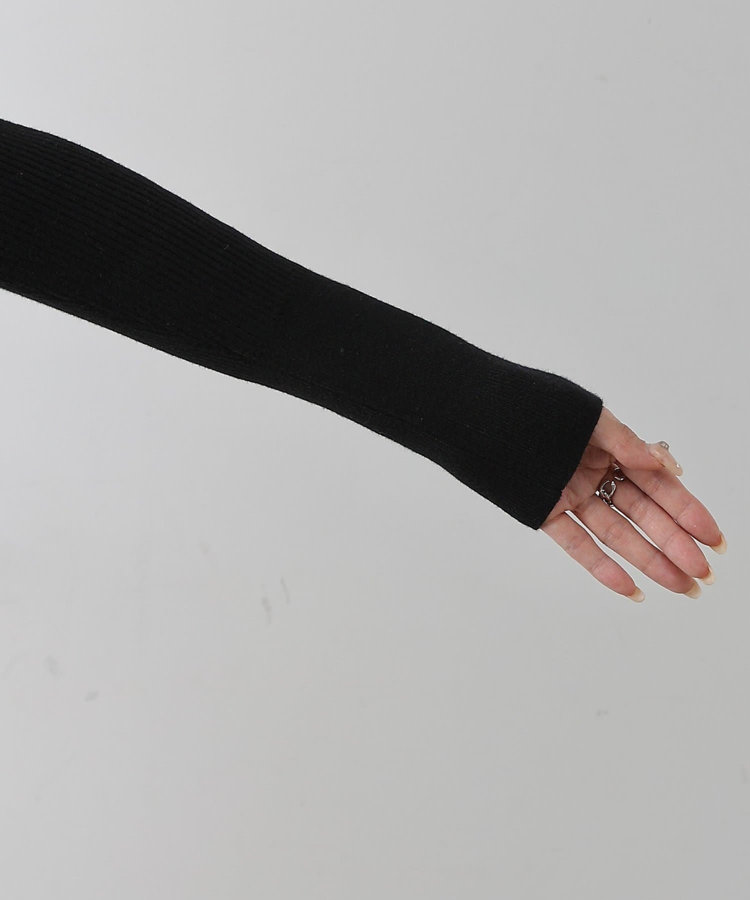 COLONY 2139(コロニー トゥーワンスリーナイン) スリットVネックニットカーディガン