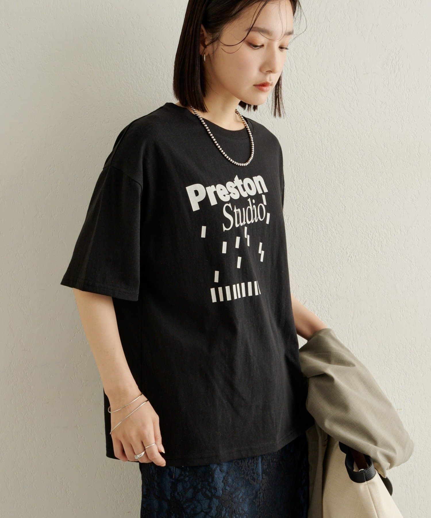 Omekashi(オメカシ) ロゴT