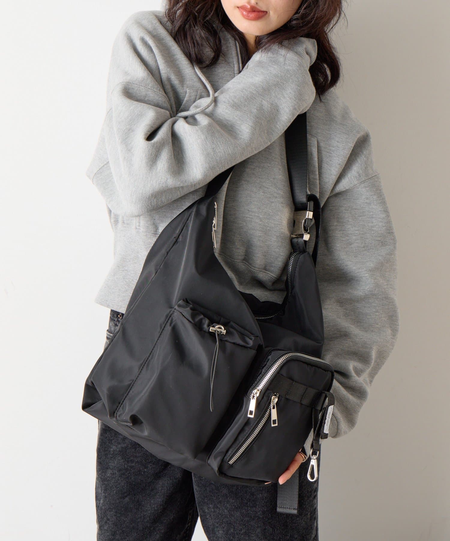 -goocy-(グーシー) 【機能性抜群】アクセルショルダーバッグ