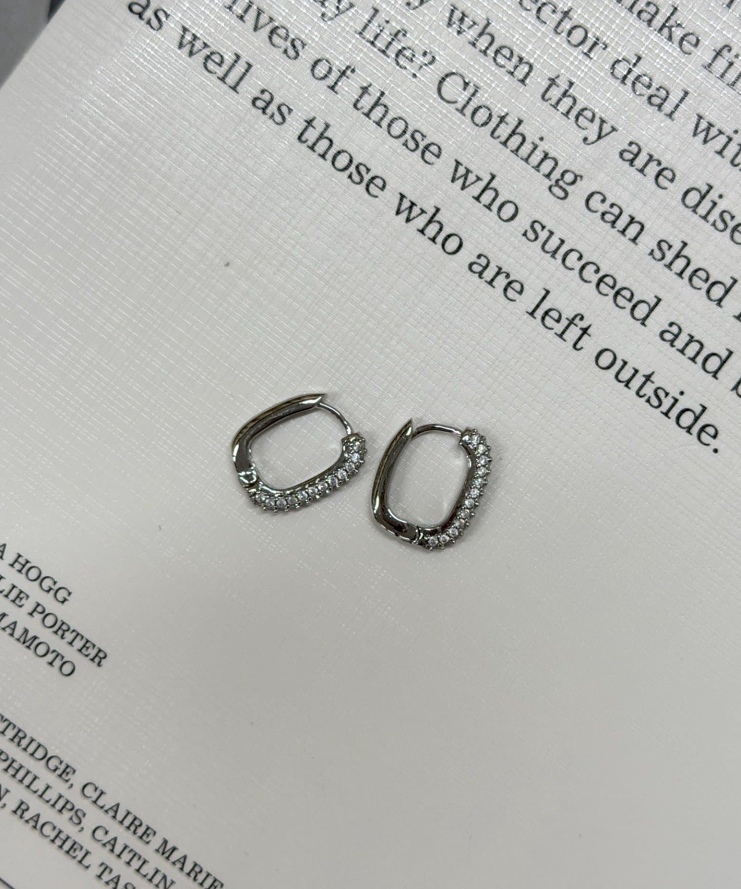 LOUNGEDRESS(ラウンジドレス) 【GALENA/ガレナ】きらきらピアス