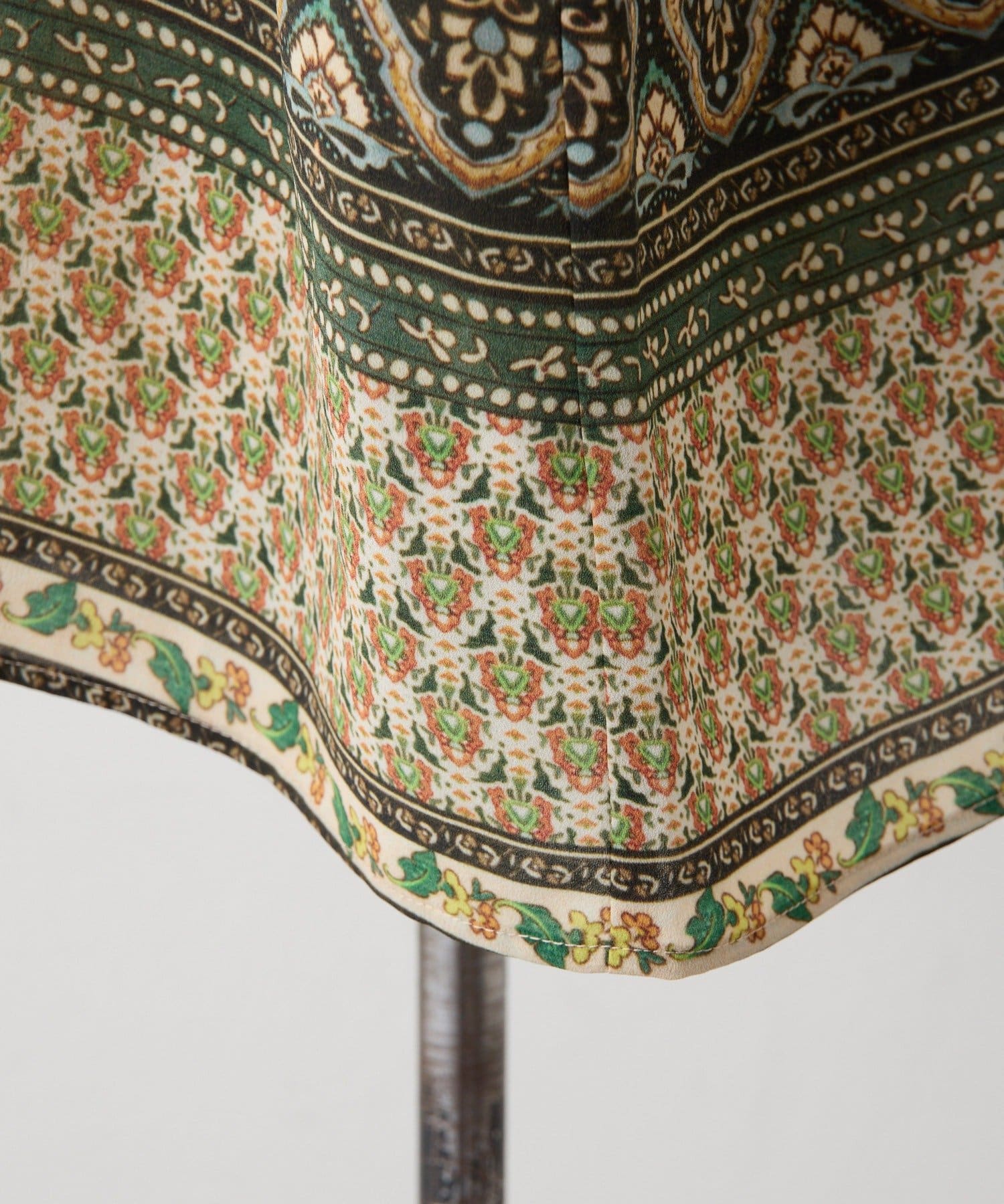 ear PAPILLONNER(イア パピヨネ) 《華やか/春ブラウス》花柄ピンタックブラウス【SUM1 STYLE(スミスタイル)】