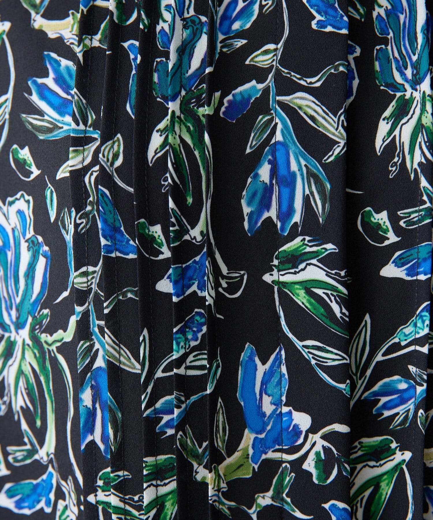 ear PAPILLONNER(イア パピヨネ) 《華やか/春ブラウス》花柄ピンタックブラウス【SUM1 STYLE(スミスタイル)】