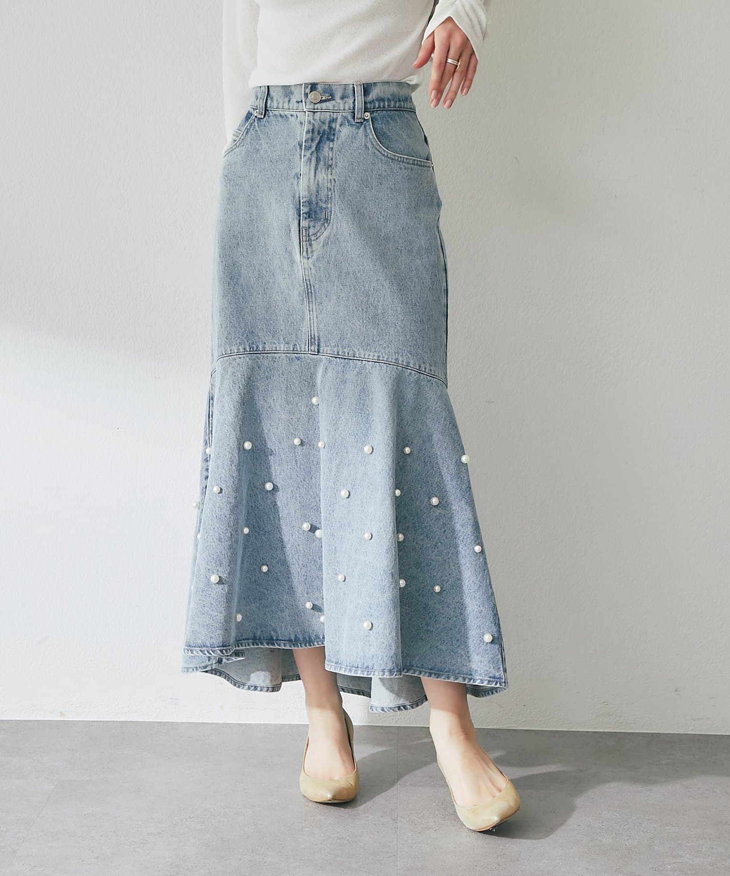 La boutique BonBon(ラブティックボンボン) パール付きデニムマーメイドスカート