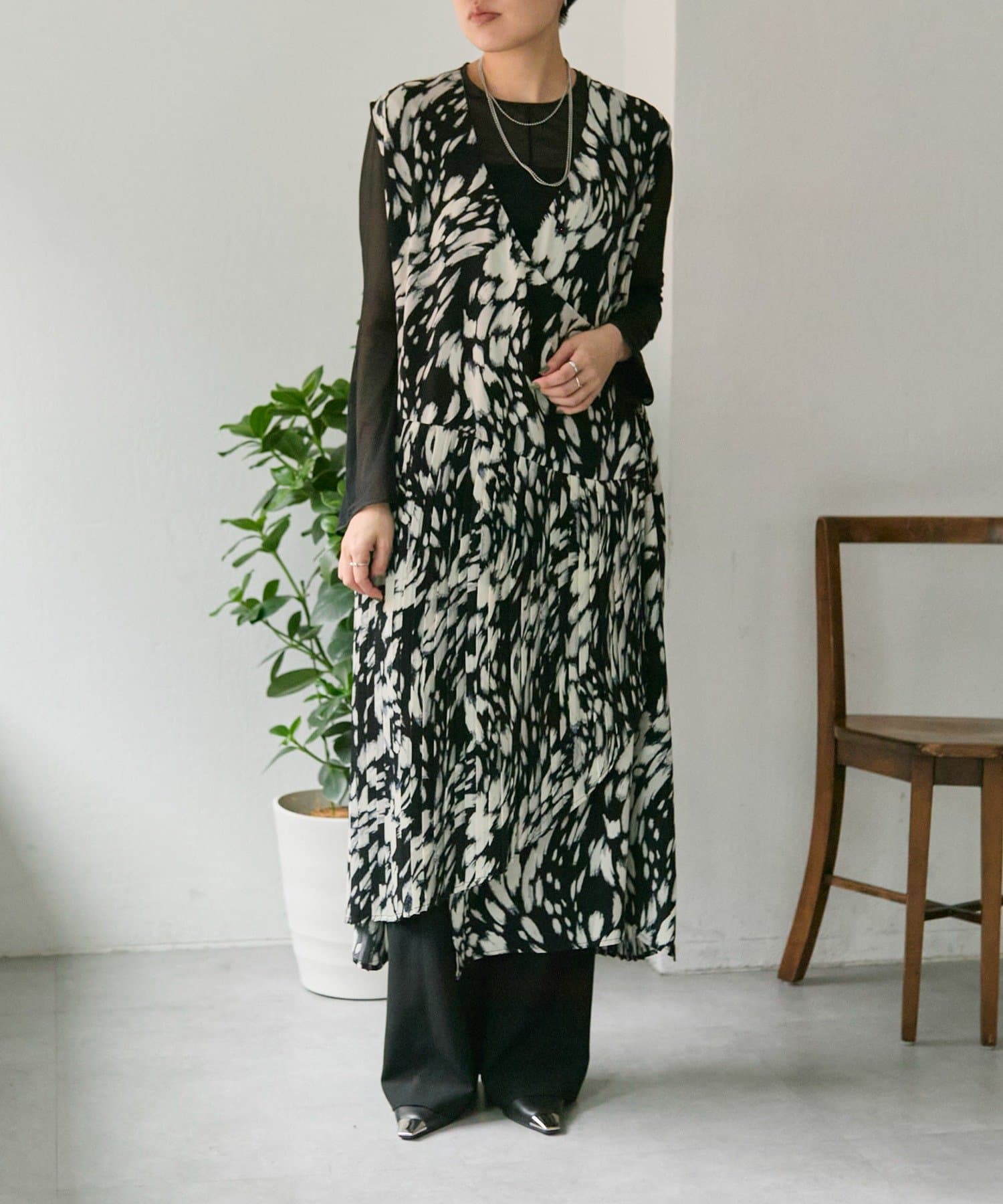 ear PAPILLONNER(イア パピヨネ) 《オケージョン/マルチウェイ/プリーツ》ベスト風ワンピース【SUM1 STYLE(スミスタイル)】