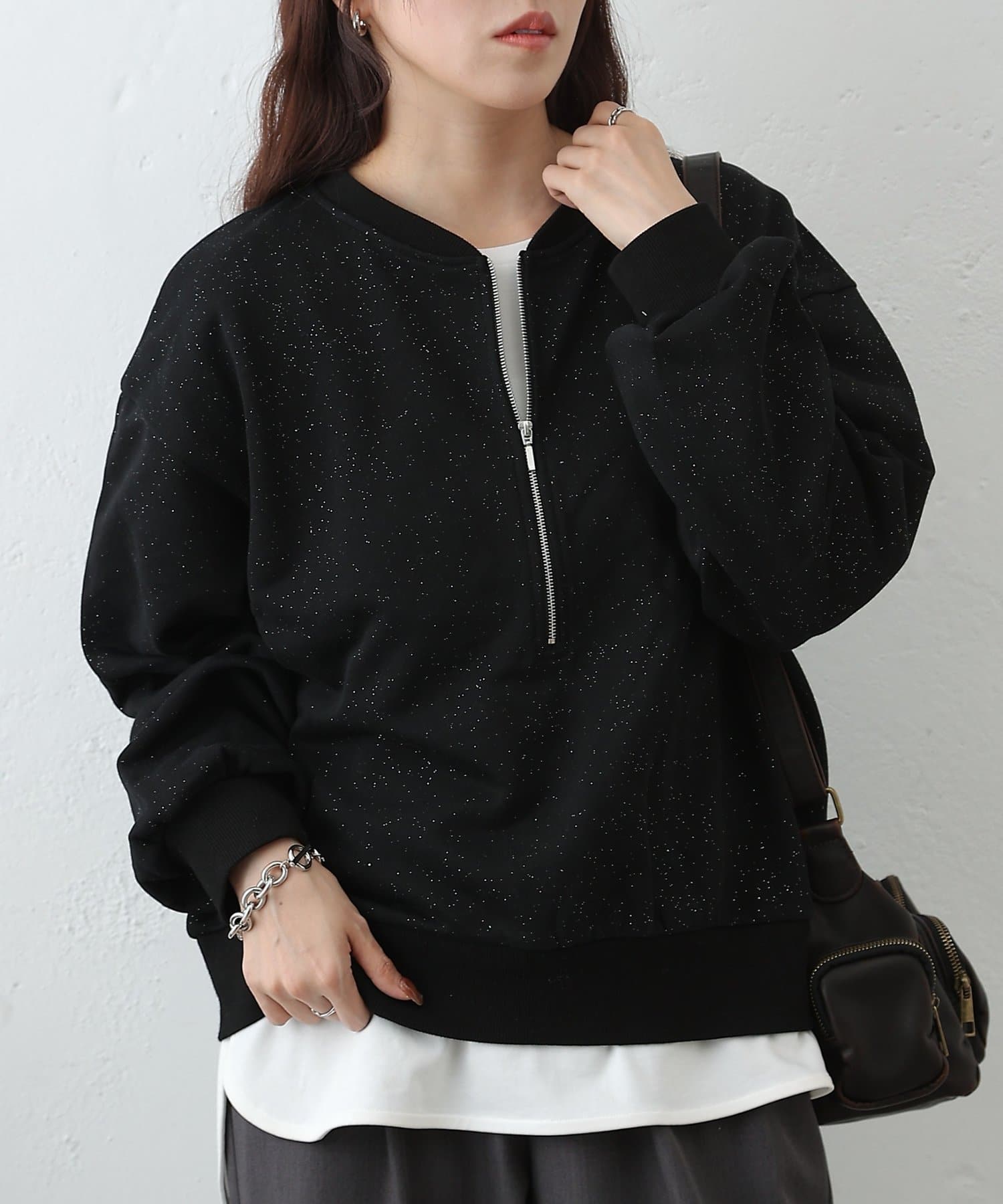 COLONY 2139(コロニー トゥーワンスリーナイン) ラメ裏毛ハーフジッププルオーバー