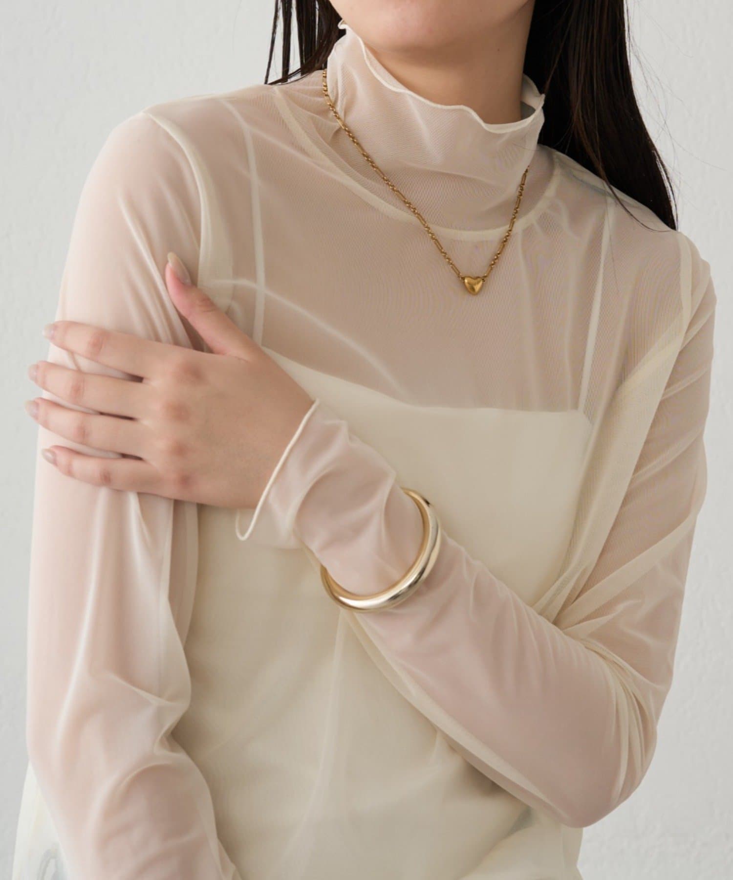 LOUNGEDRESS(ラウンジドレス) シアーチュールハイネックプルオーバー