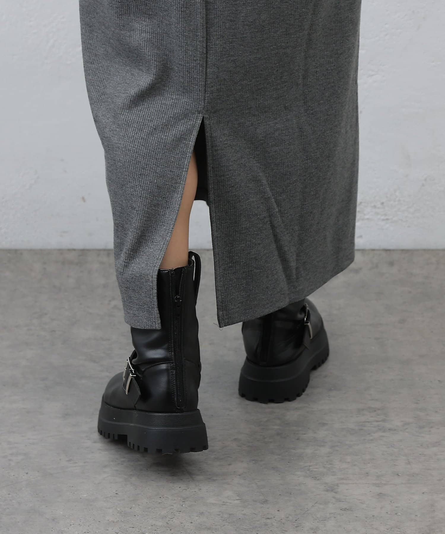 COLONY 2139(コロニー トゥーワンスリーナイン) テレコ衿付きロングワンピース