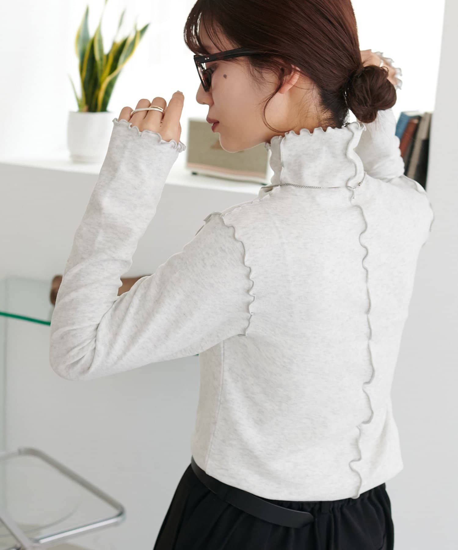 DISCOAT(ディスコート) 【SS先行予約/インナー使いにも◎/WEB限定】起毛ボトルネックプルオーバー