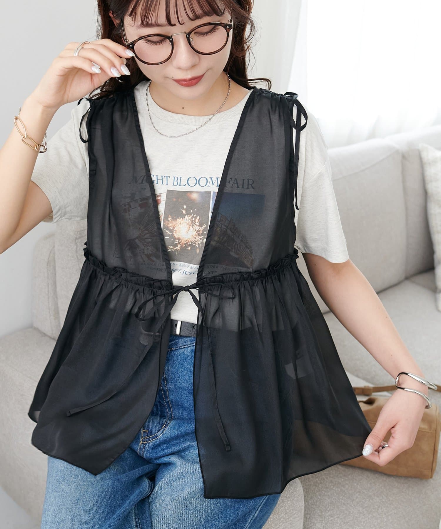 DISCOAT(ディスコート) 【WEB限定】ギャザーリボンベスト