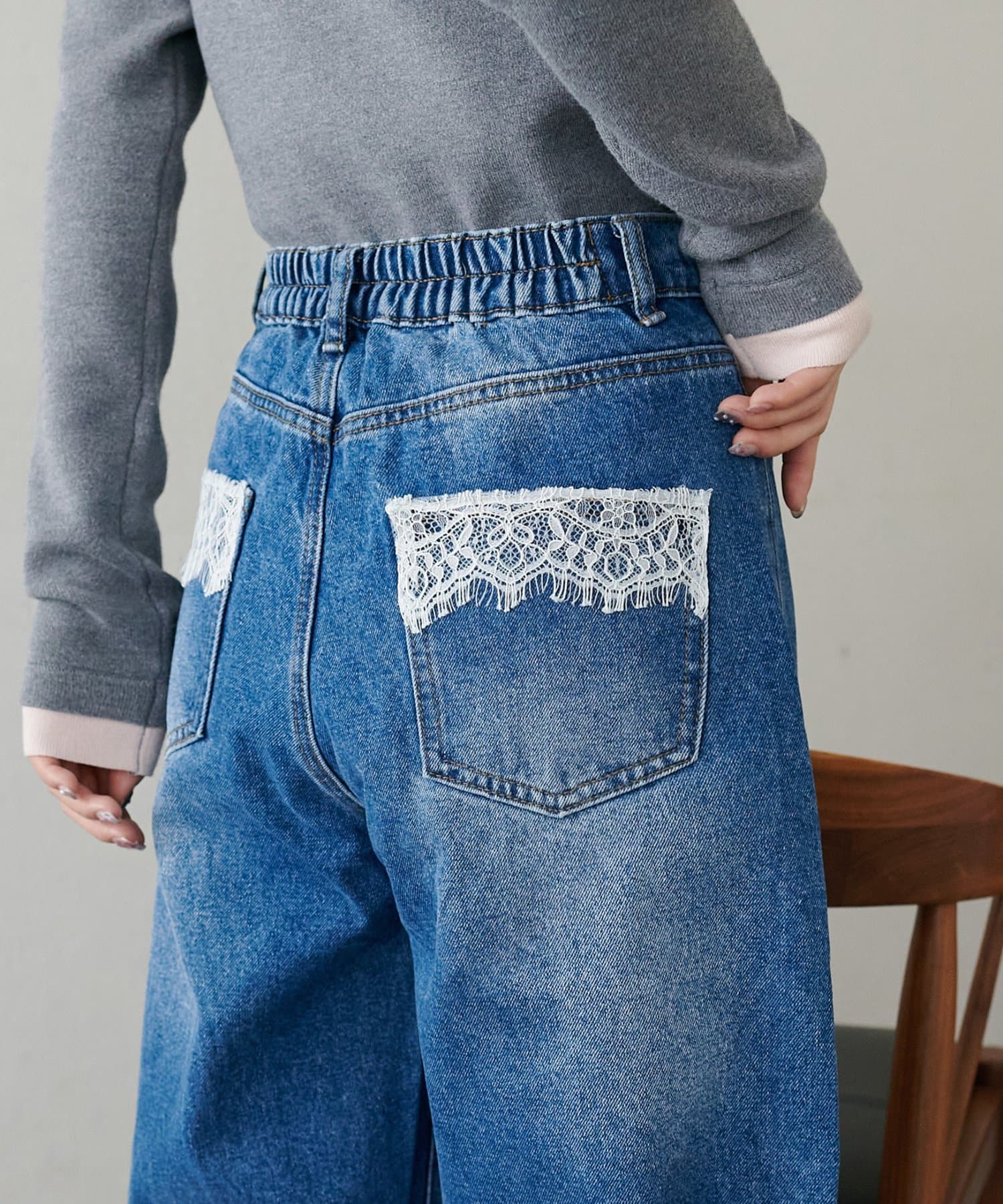 DISCOAT(ディスコート) 【360°映える/WEB限定】ポケットレースワイドパンツ