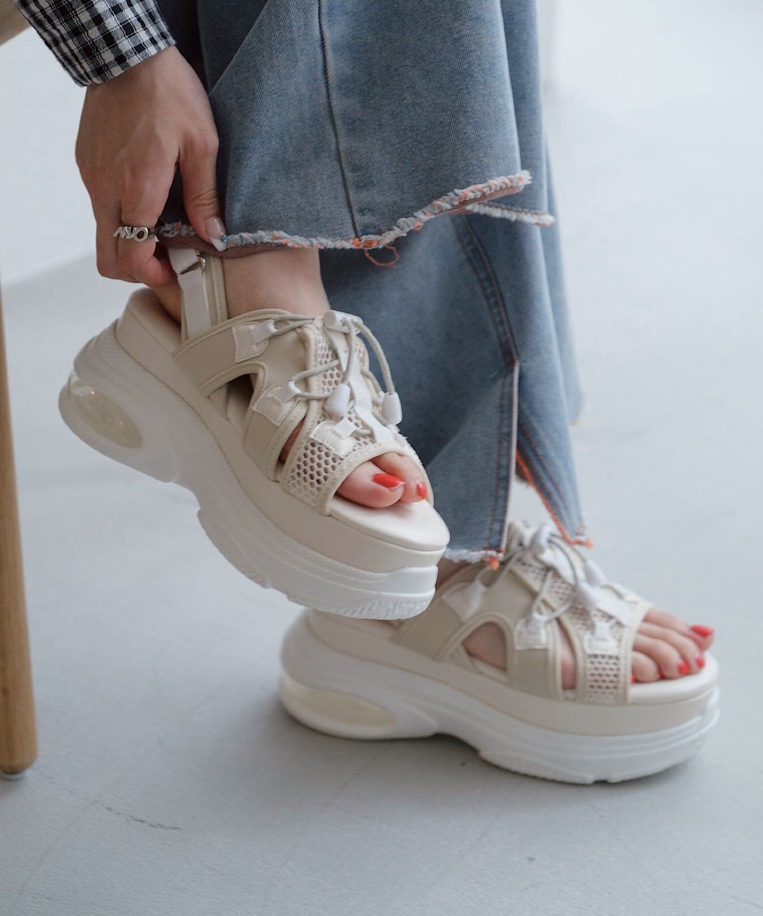 OUTLET(アウトレット) 【Kastane】厚底スニーカーソールサンダル