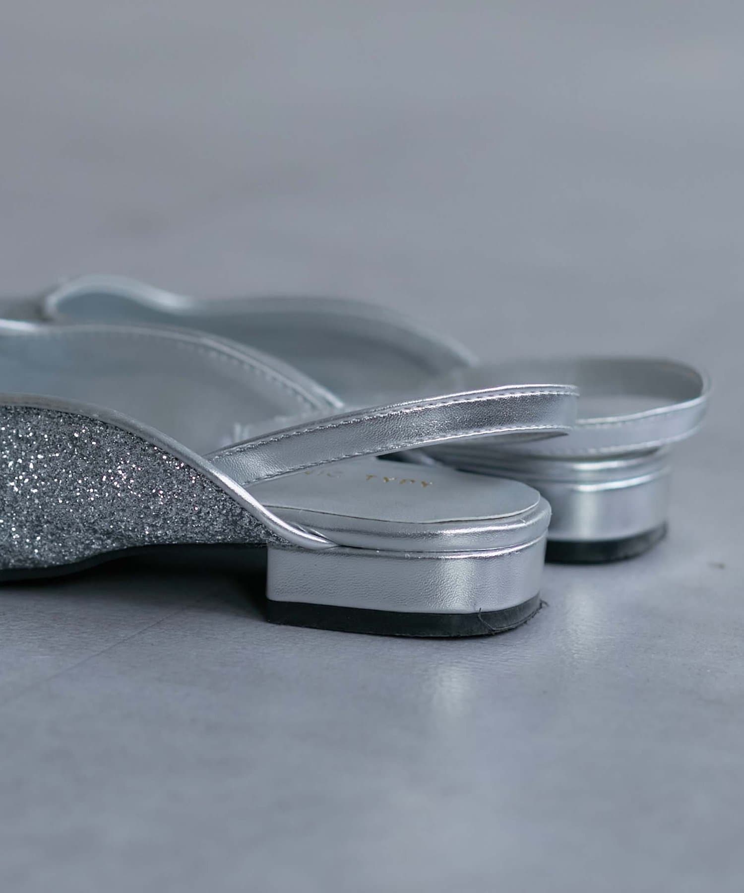 OUTLET(アウトレット) 【CIAOPANIC TYPY】グリッターフラットミュール