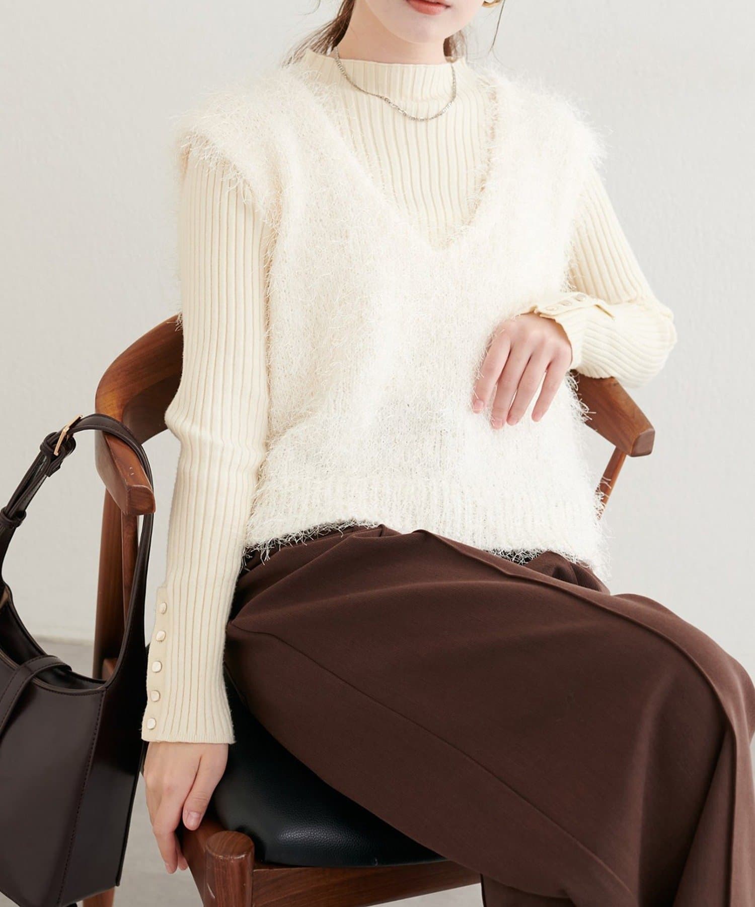 NICE CLAUP / OLIVE des OLIVE OUTLET(ナイスクラップ  / オリーブ デ オリーブ アウトレット) 【natural couture】フェザーヤーンVネックベスト