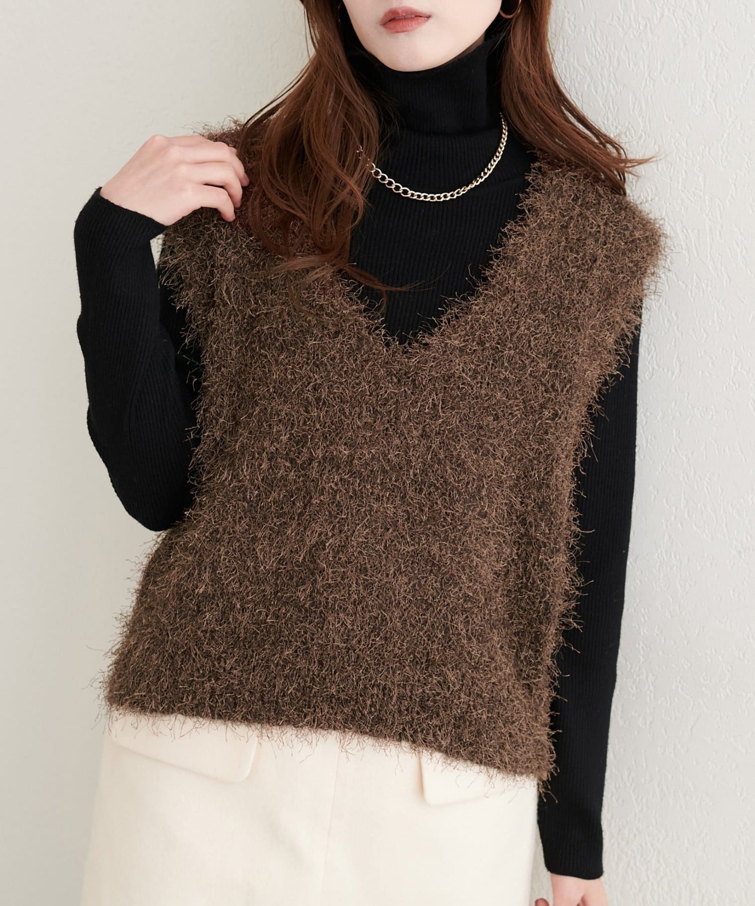 NICE CLAUP / OLIVE des OLIVE OUTLET(ナイスクラップ  / オリーブ デ オリーブ アウトレット) 【natural couture】フェザーヤーンVネックベスト