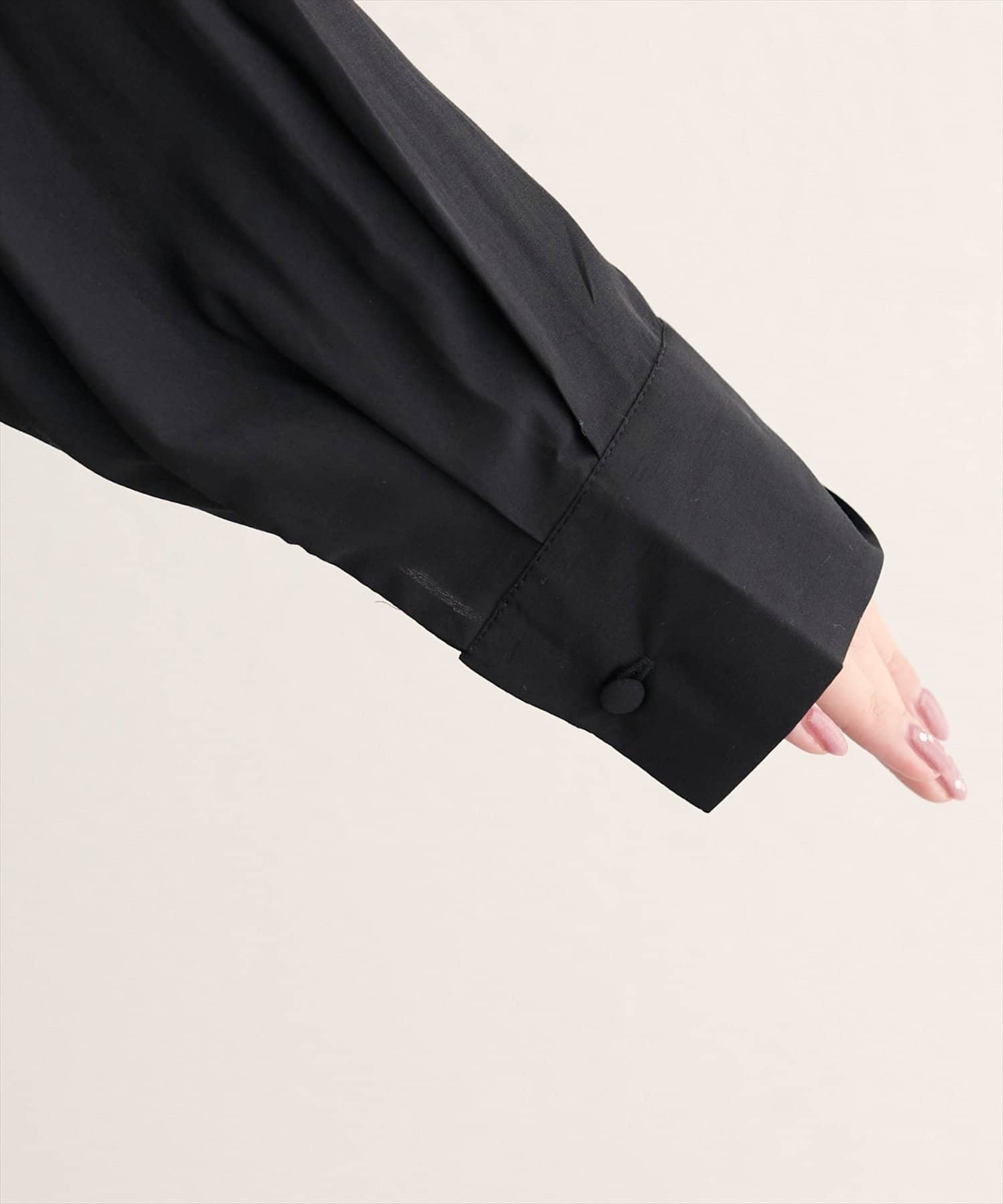 NICE CLAUP / OLIVE des OLIVE OUTLET(ナイスクラップ  / オリーブ デ オリーブ アウトレット) 【EVERY.VERY niceclaup】ボタン開きゆるシャツブラウス