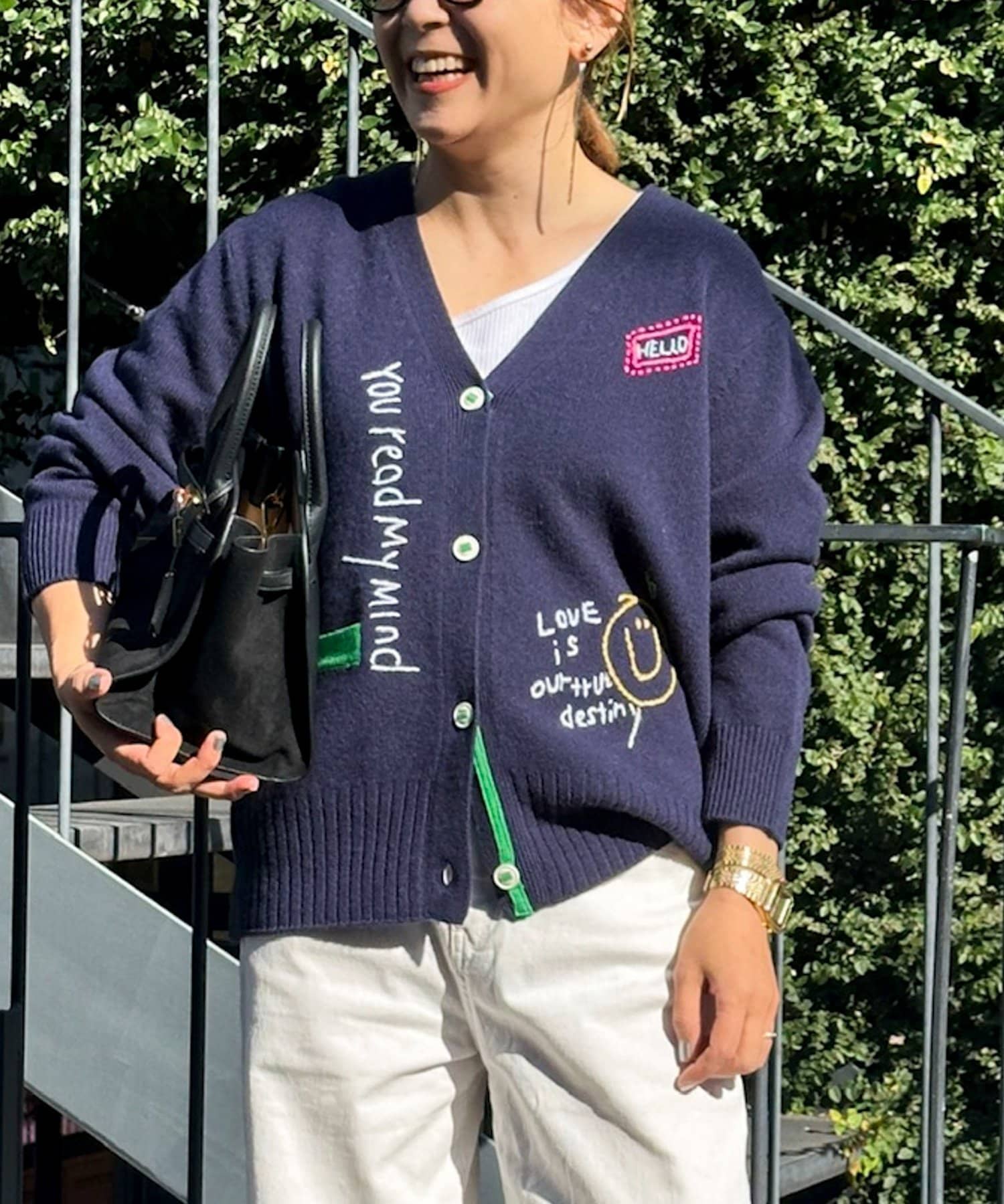 NOLLEY'S(ノーリーズ) 《手洗い可能》ハンド刺繍Vネックカーディガン