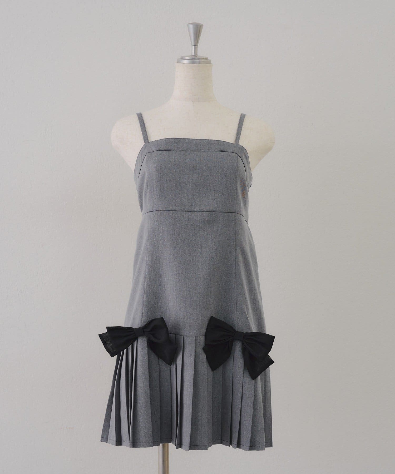 Remind me and forever(リマインドミーアンドフォーエバー) 【2026SS】プリーツキャミワンピース